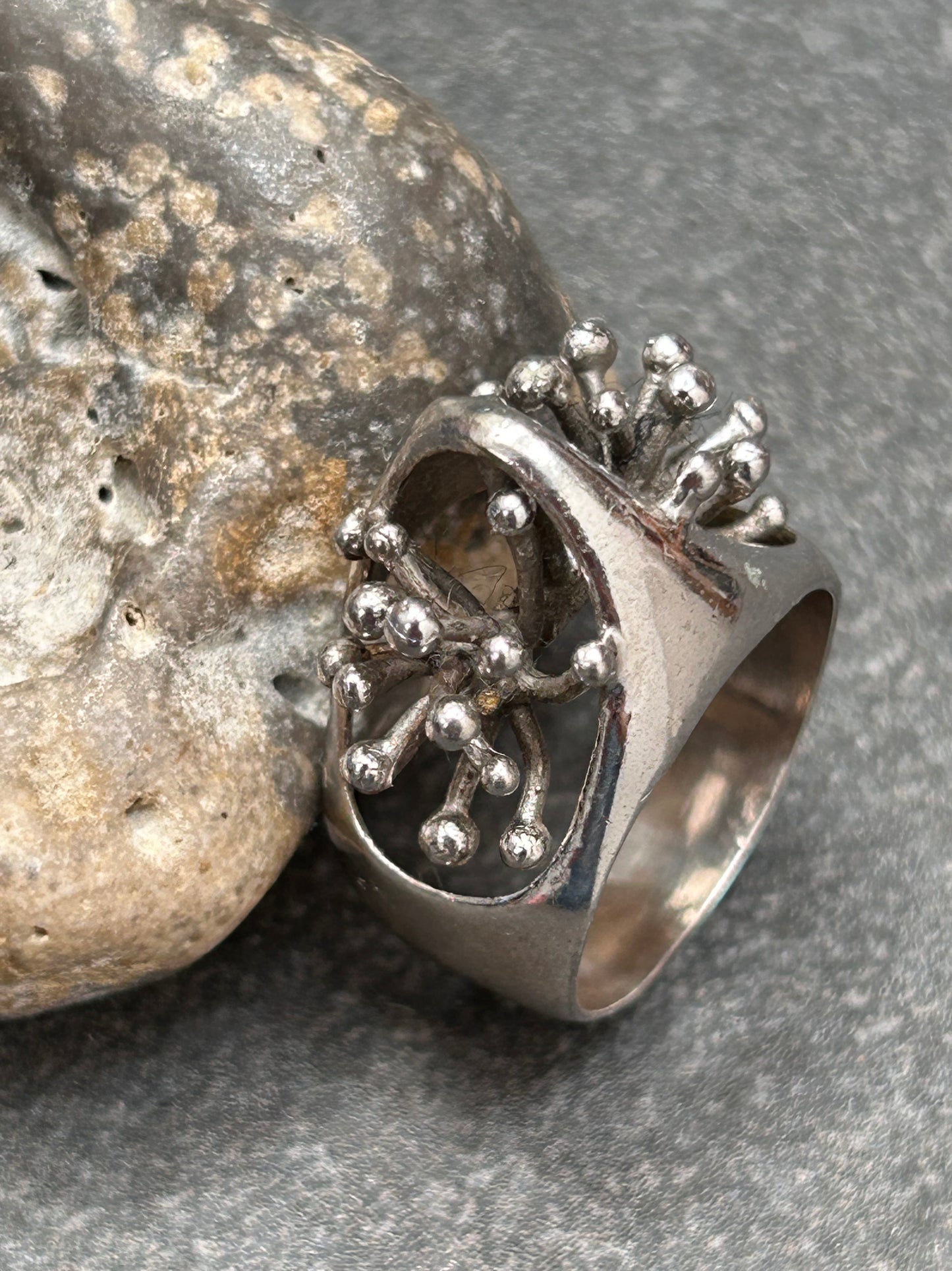Quirky vintage sterling silver ring