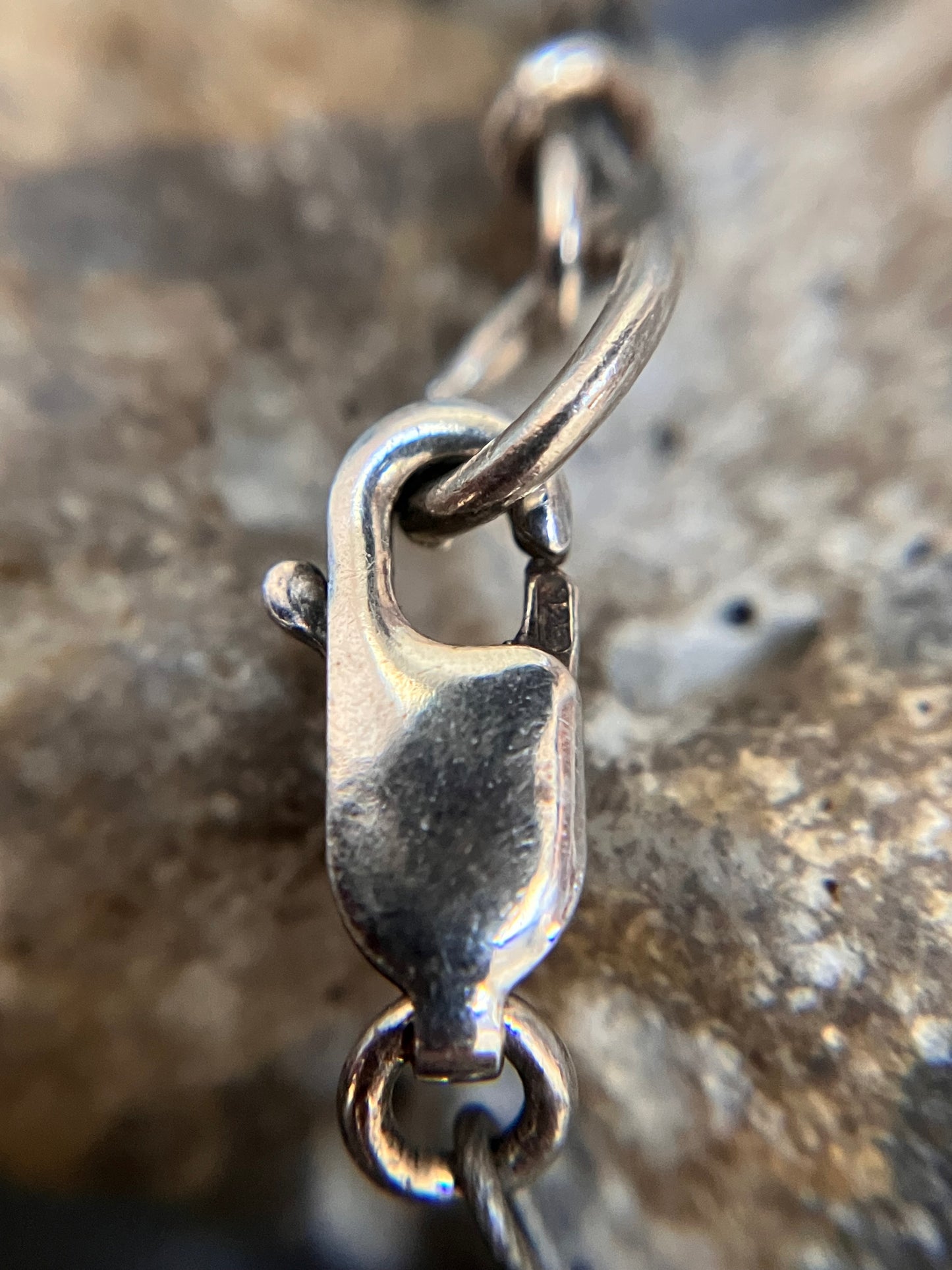 One off vintage ‘artisan made’ sterling silver and labradorite necklace