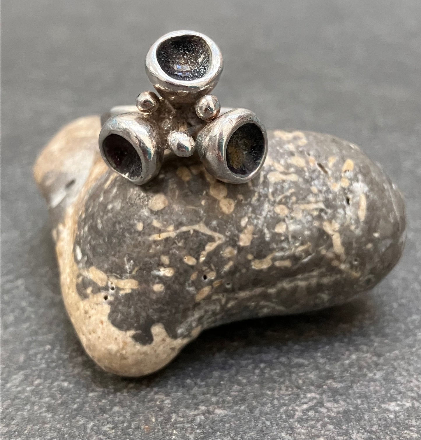 Super sculptural vintage sterling silver ring - made in Israel