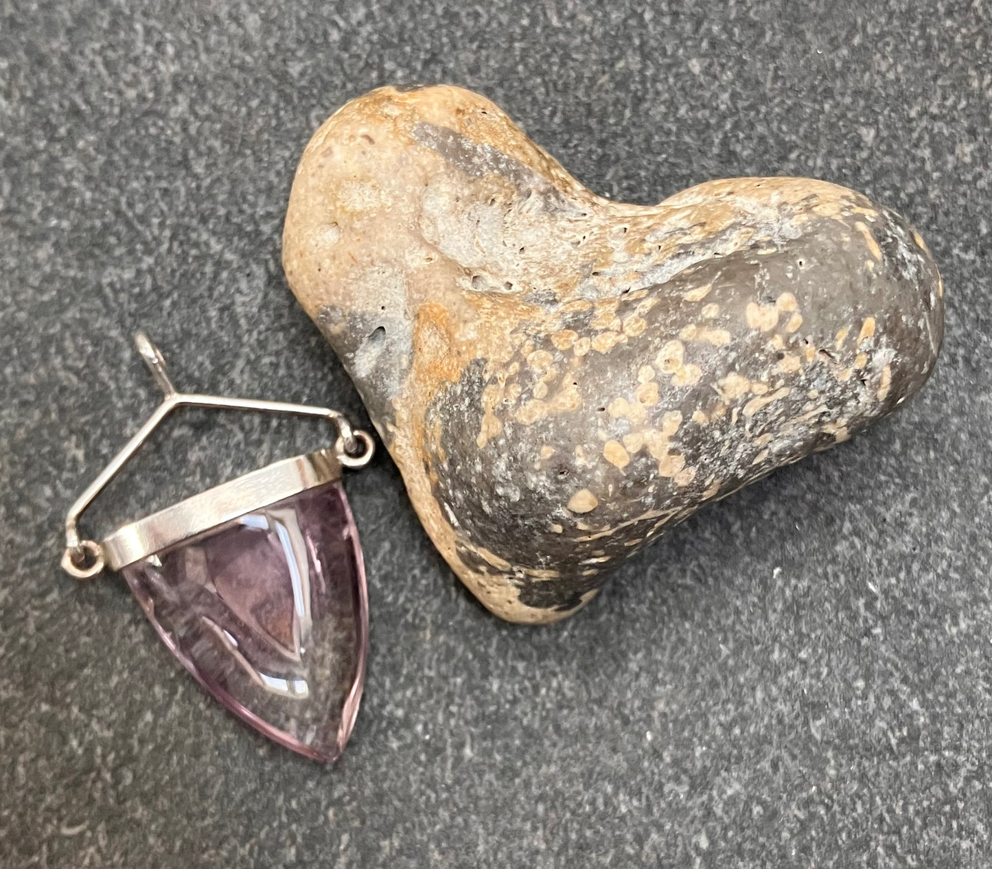 Vintage sterling silver and amethyst pendant.