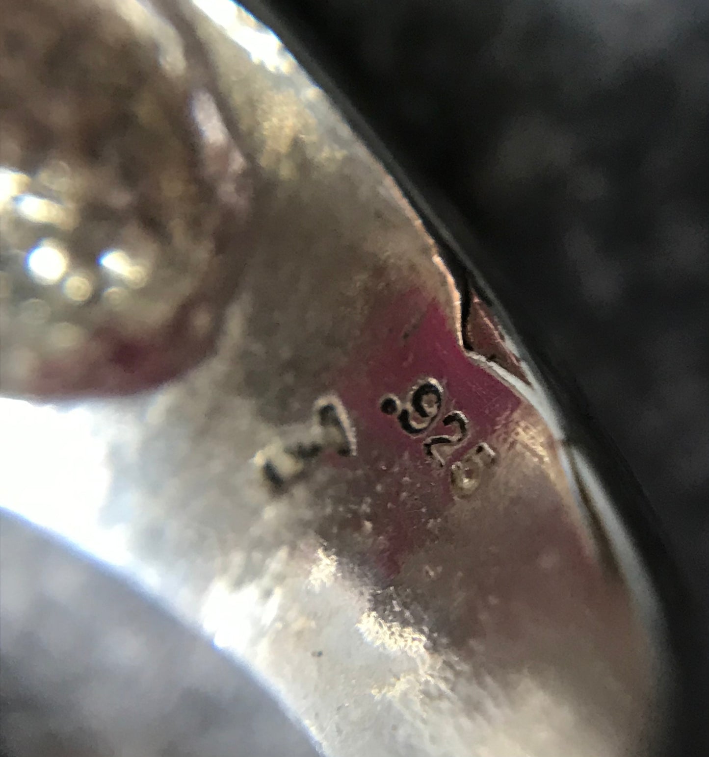 Vintage sterling silver ‘star ruby’ stone ring.