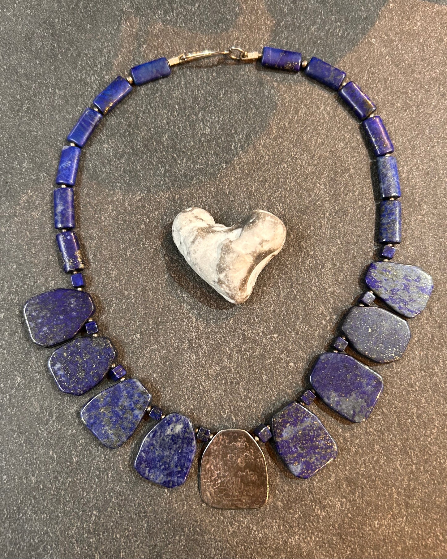 Absolutely beautiful vintage lapis lazuli necklace