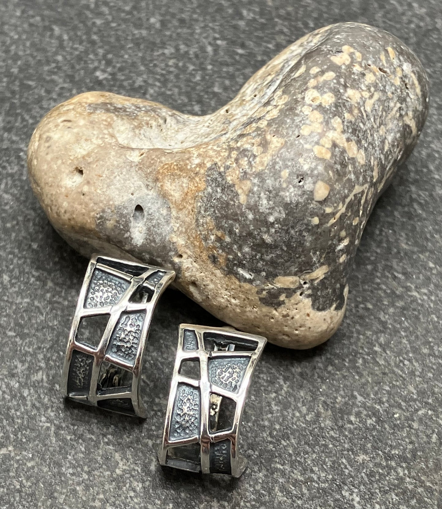 Vintage sterling silver geometric earrings.