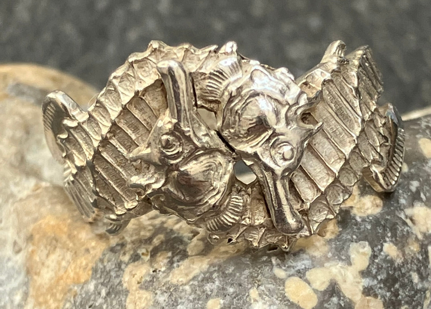 Vintage artisan sterling silver pair of seahorses ring