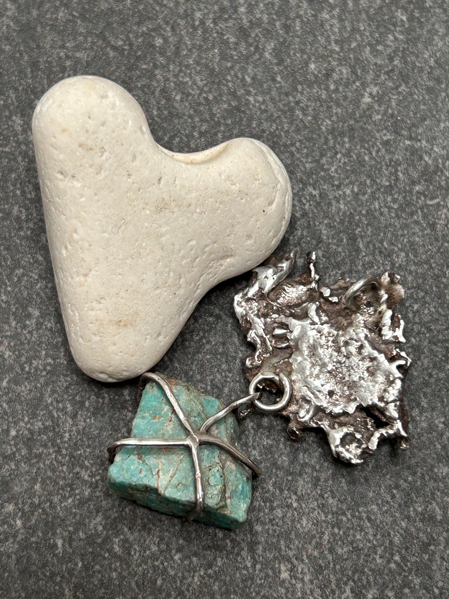 Vintage Sterling Silver & Raw Amazonite Pendant (c. 1979)