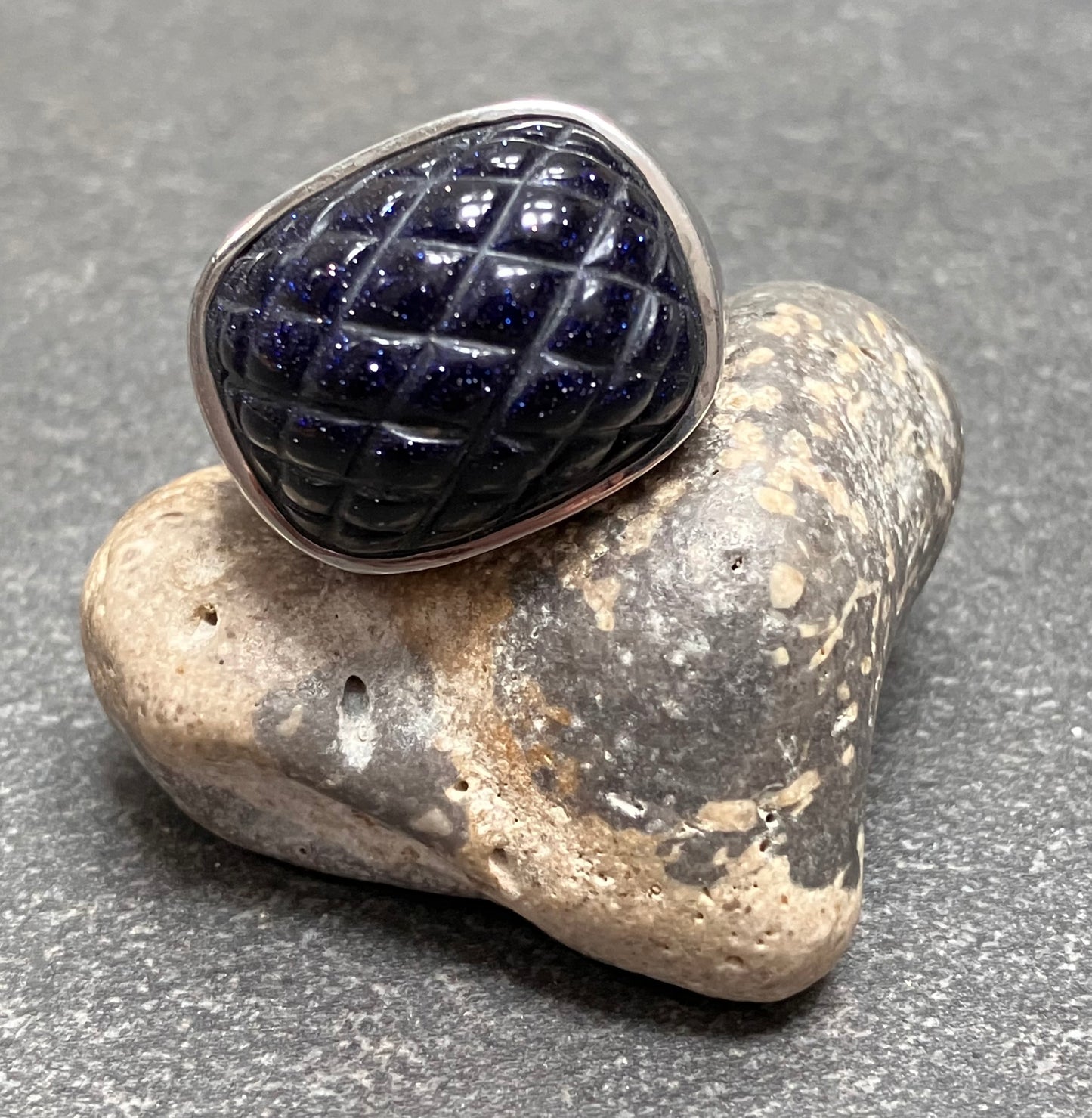 Vintage sterling silver Blue goldstone ring.