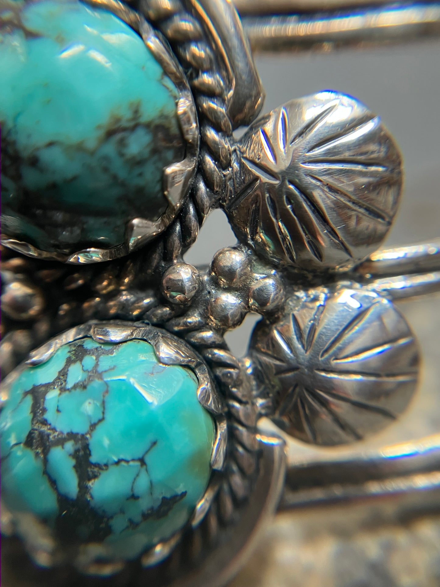 Vintage Native American sterling silver and turquoise bangle