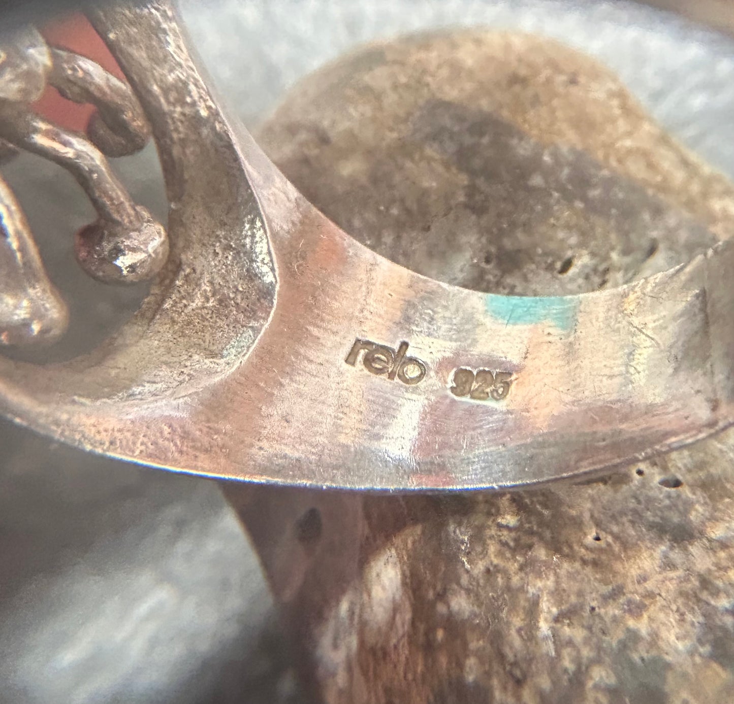 Quirky vintage sterling silver ring