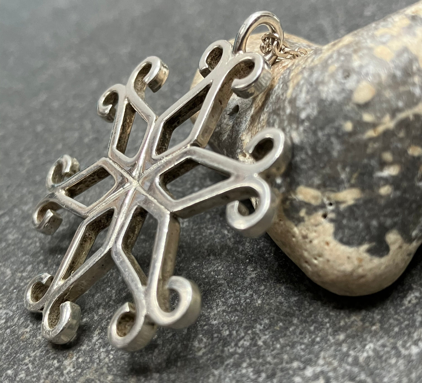 Vintage sterling silver star pendant. 1993