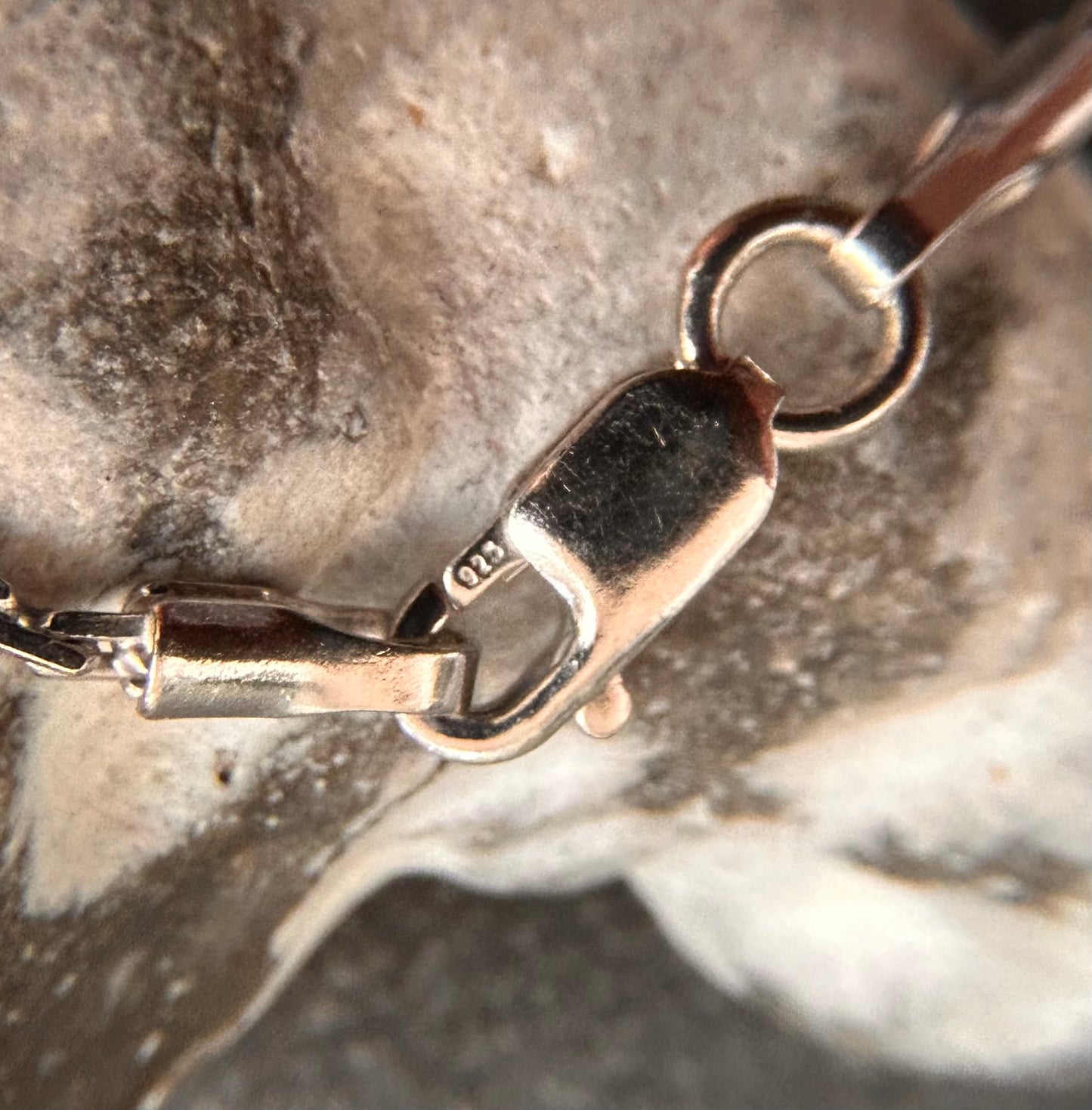 Beautiful vintage sterling silver unusual link chain - 18 inches