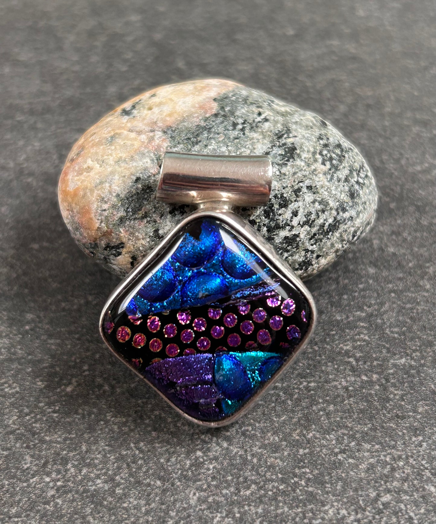 Vintage Sterling Silver Dichroic Glass Pendant – Mexico