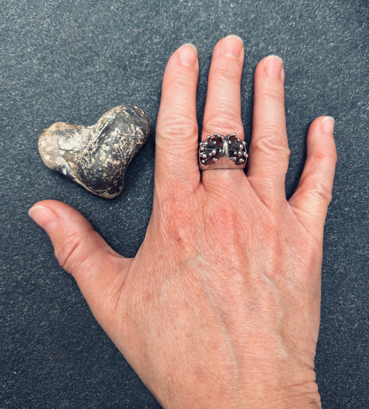Quirky vintage sterling silver ring