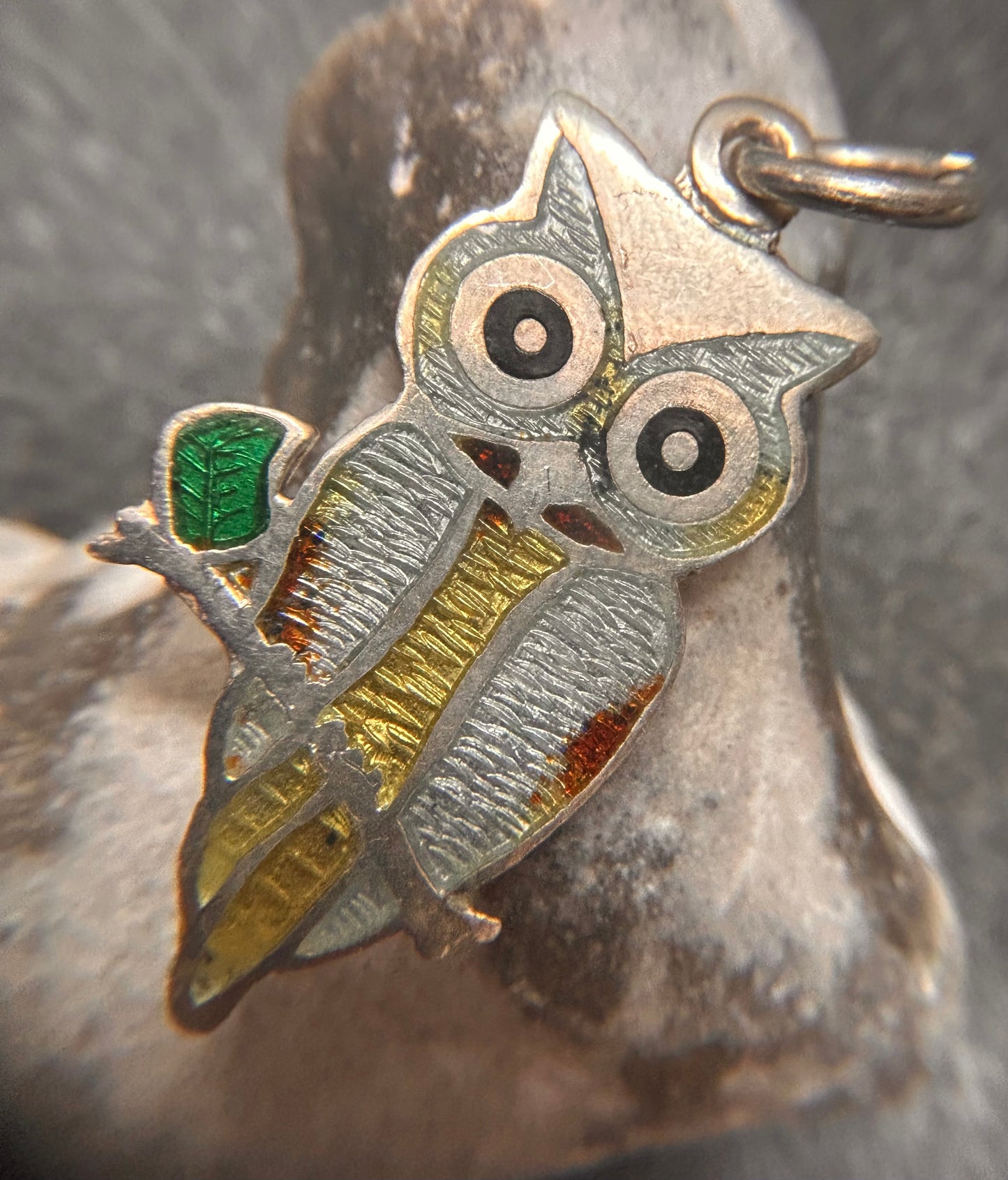 Vintage Ari D.Norman enamel owl pendant