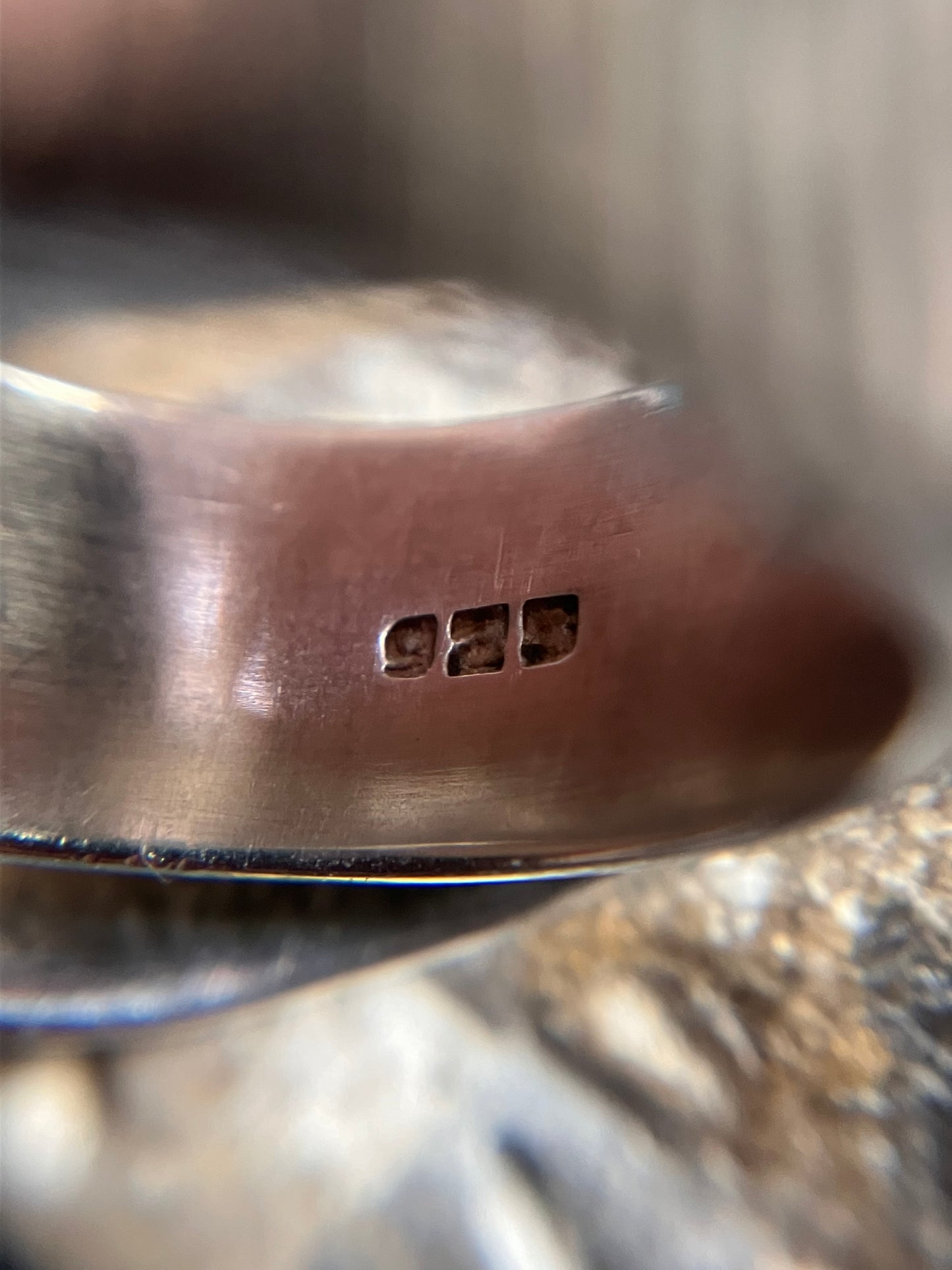 Unusual undulating vintage sterling silver two banded ring.