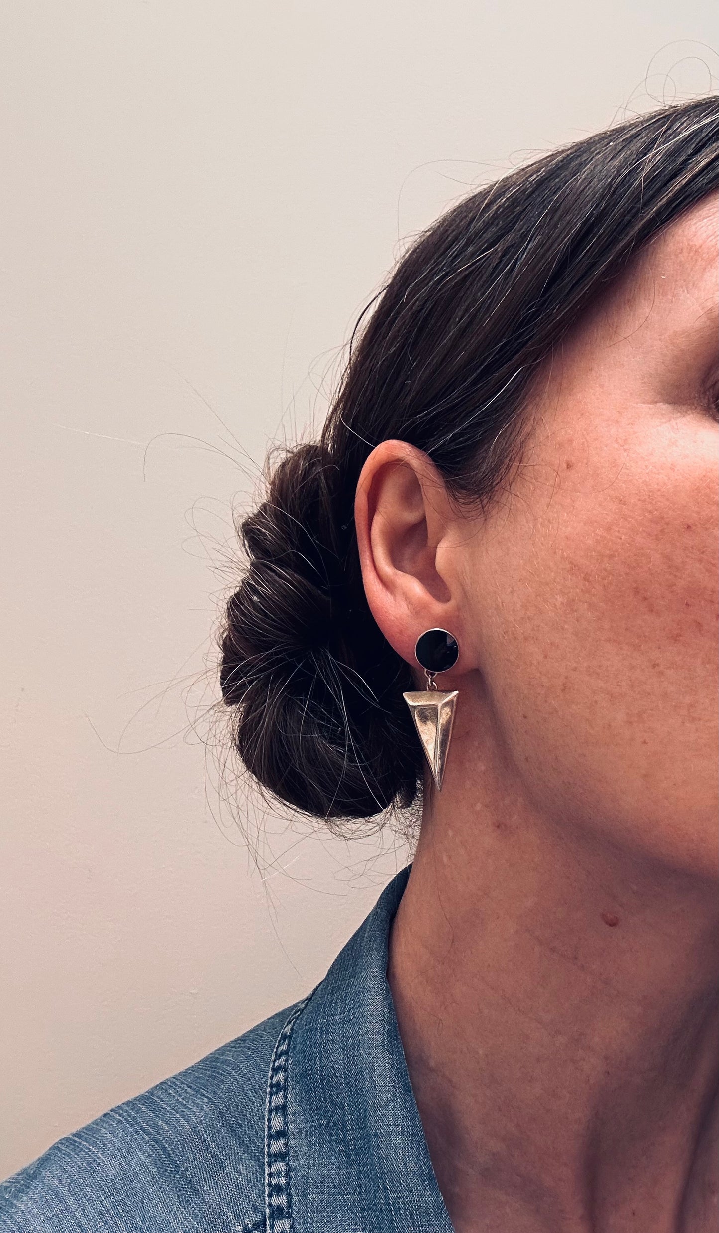 A pair of vintage sterling silver geometric drop earrings with a distinct 1980s aesthetic.