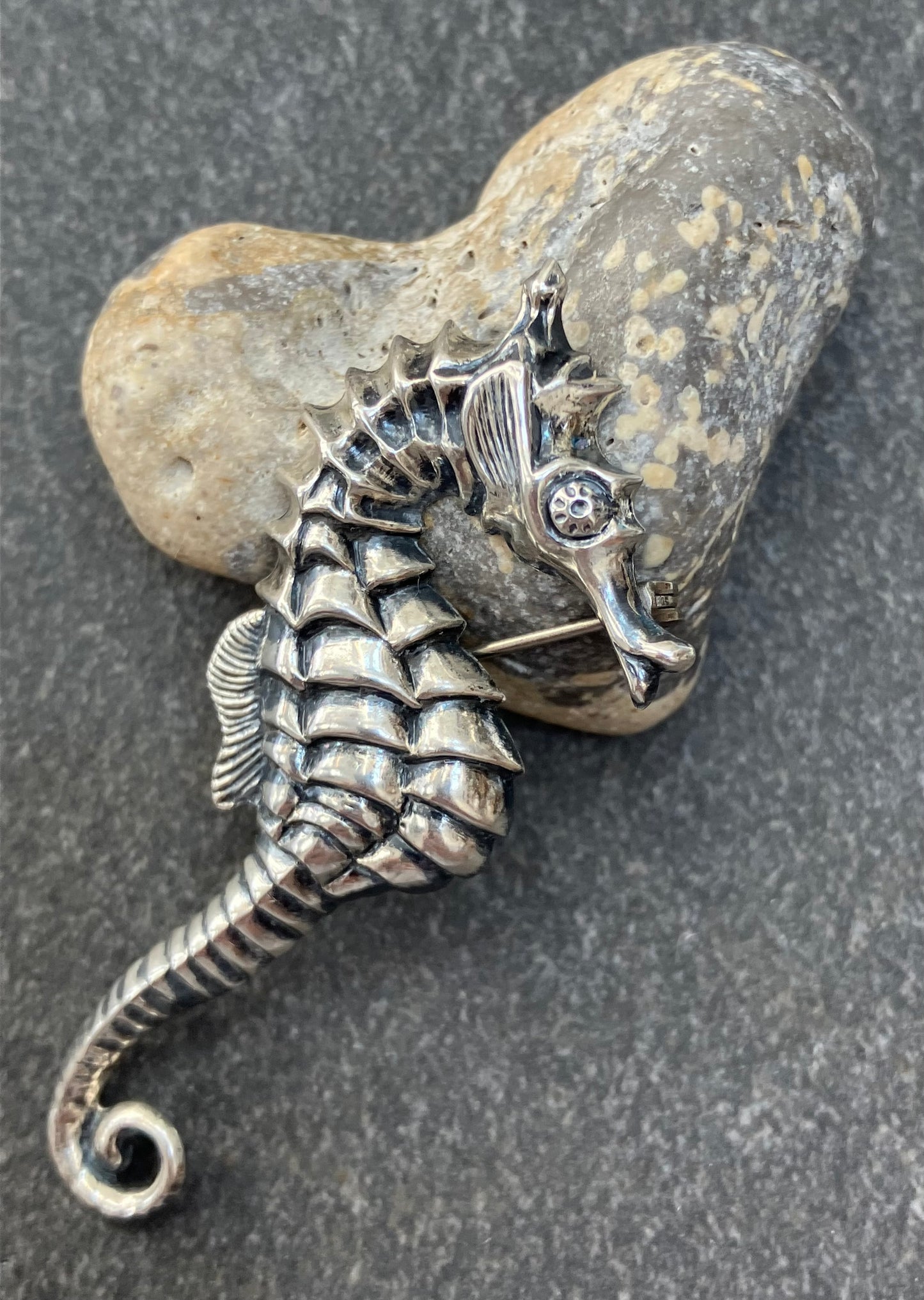 Vintage sterling silver seahorse brooch.