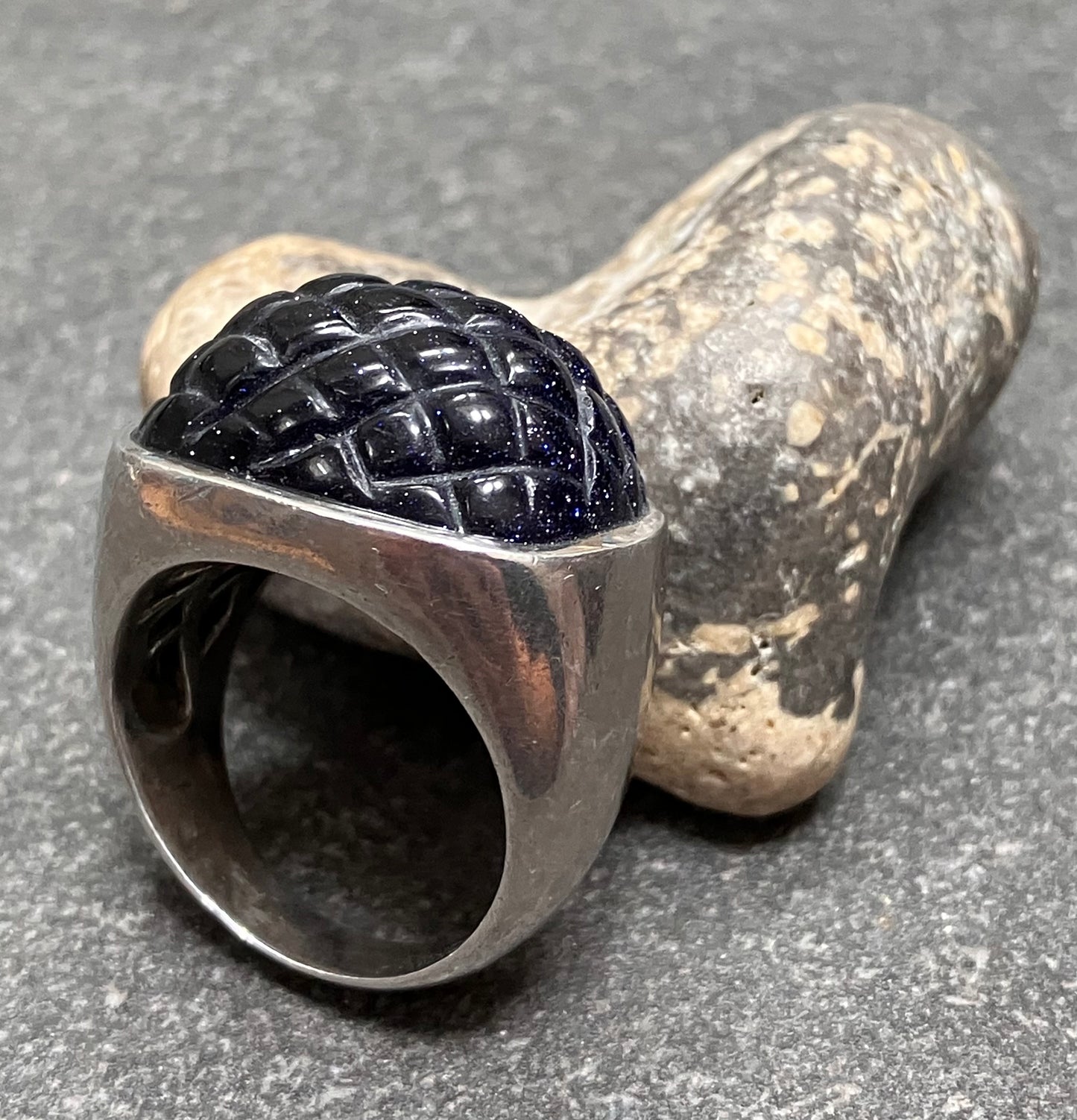 Vintage sterling silver Blue goldstone ring.