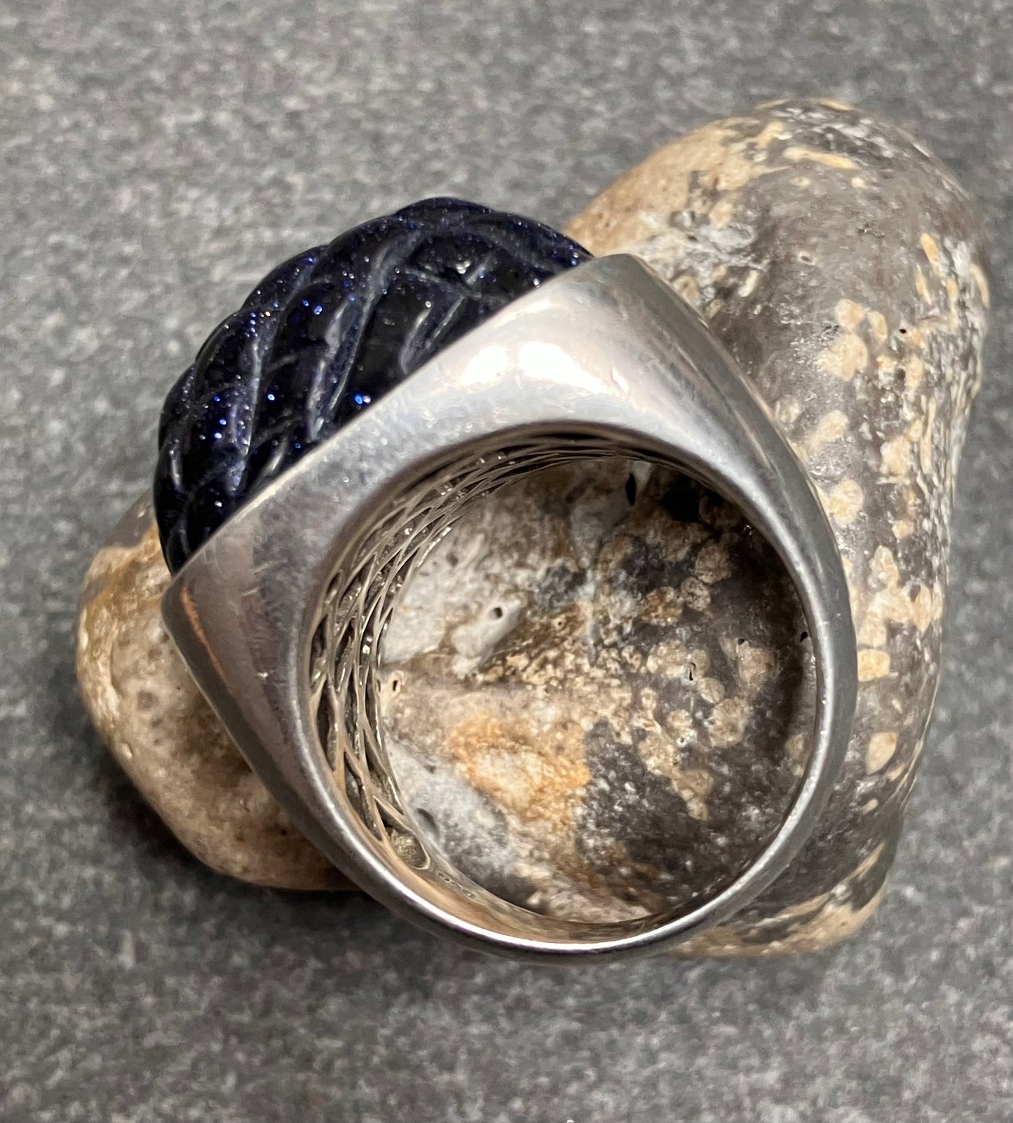 Vintage sterling silver Blue goldstone ring.