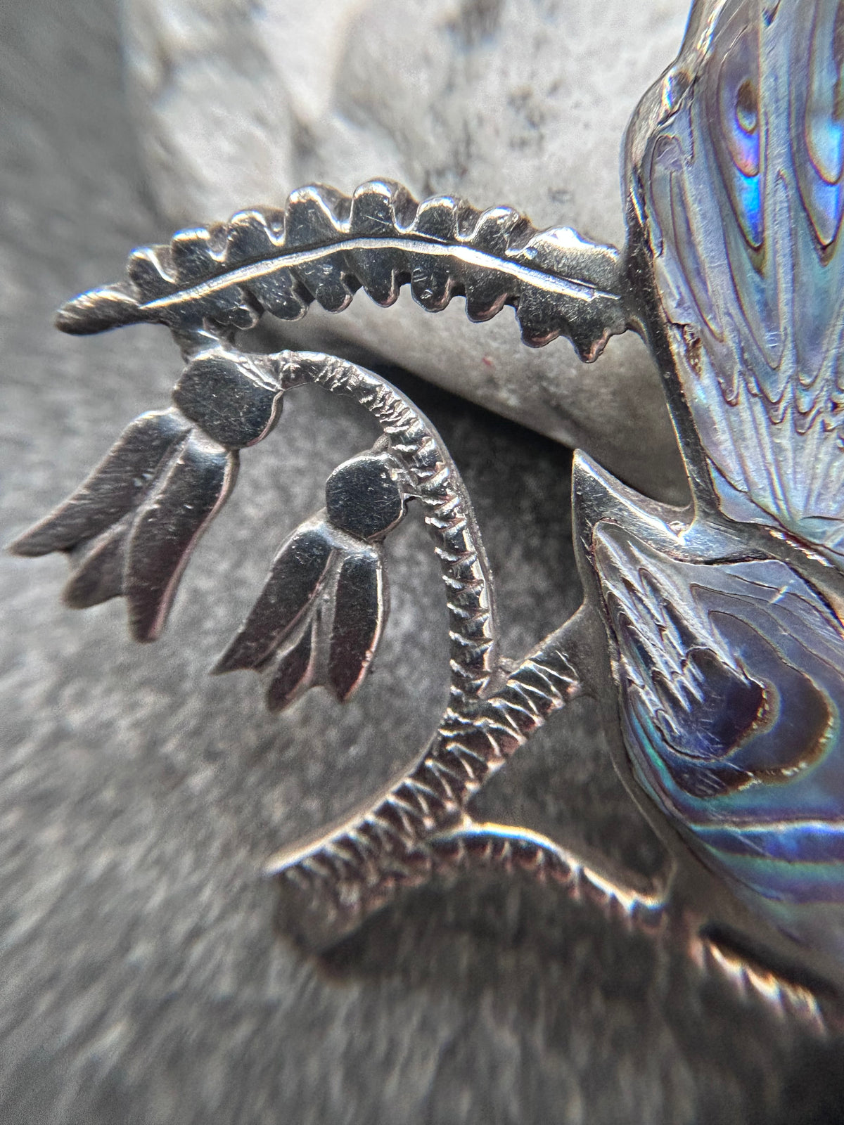 Beautiful Artisan Silver & Abalone Bird Brooch