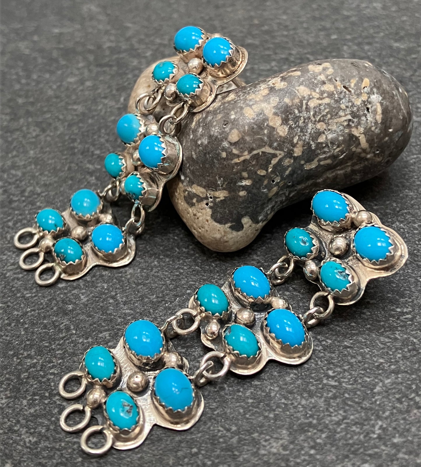 Vintage Native American turquoise earrings by the tribe Zuni