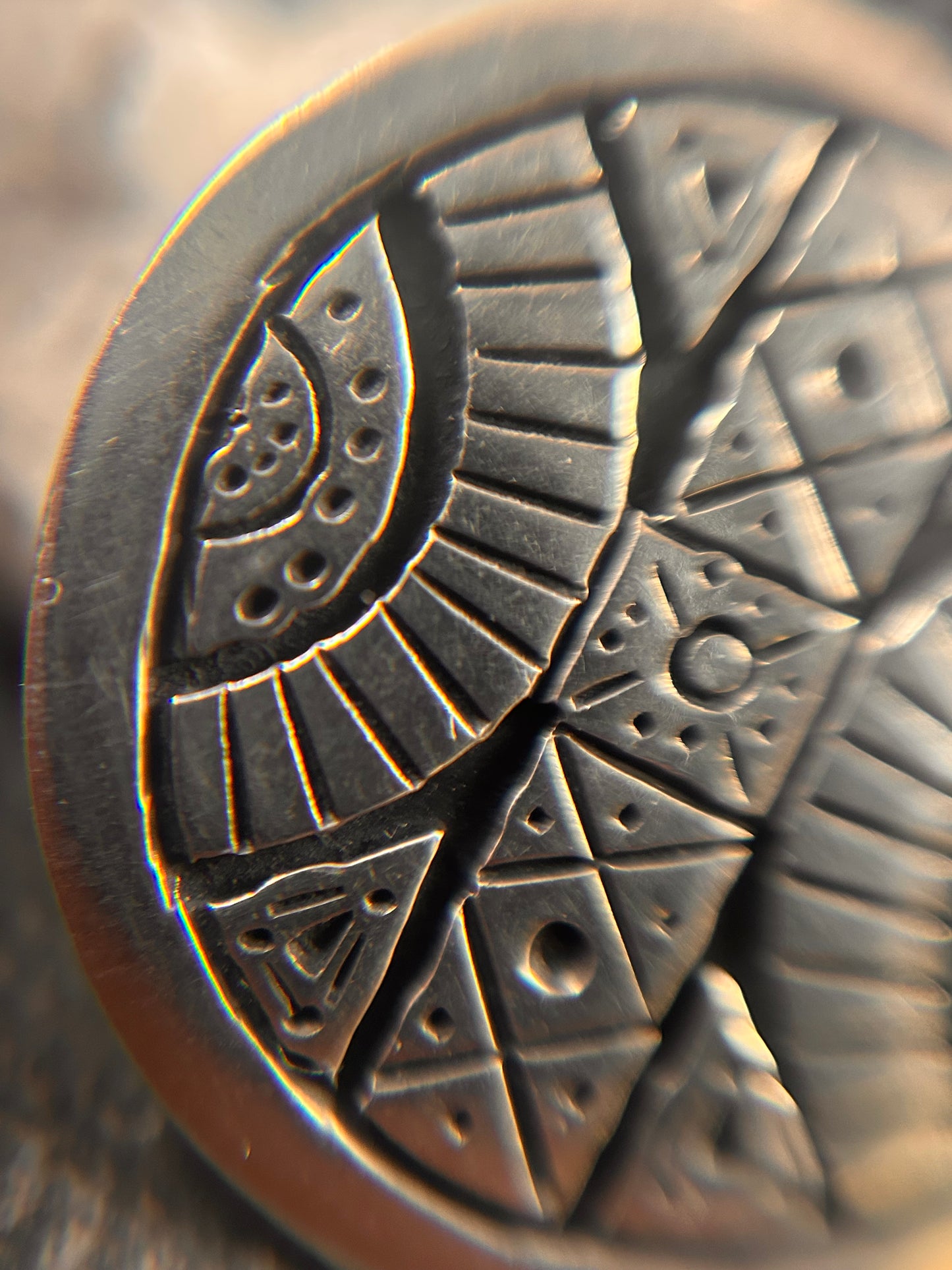 A beautifully crafted vintage sterling silver circular pendant