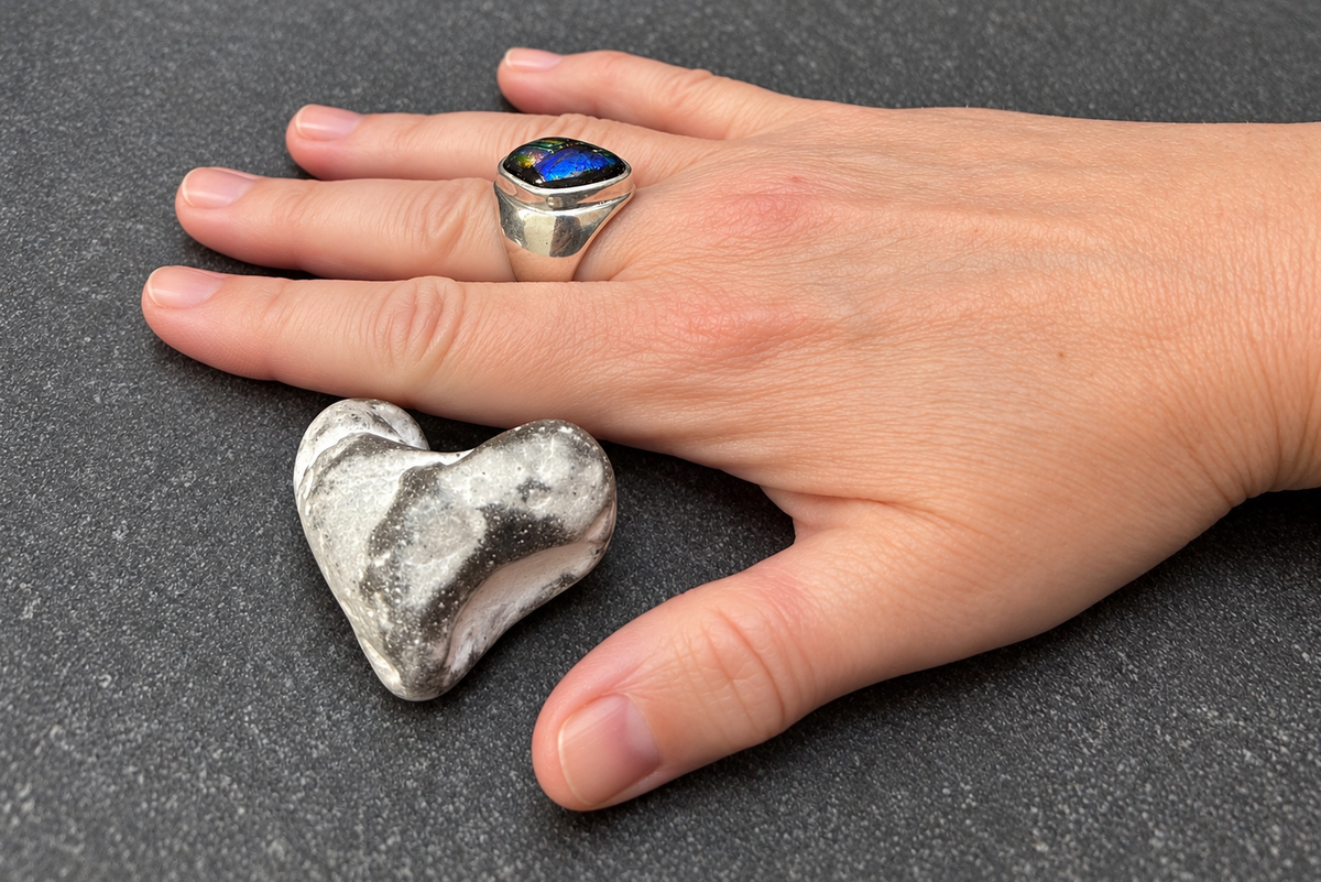 Artisan Vintage Sterling Silver Dichroic Glass Ring – Blue Skies & Sunset Hues