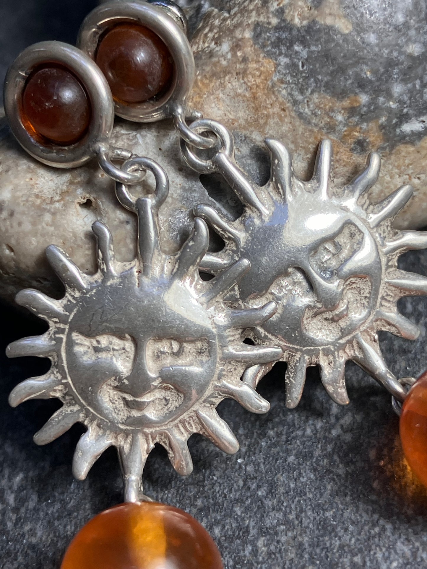 Absolutely fantastic vintage sterling silver sun and amber earrings.