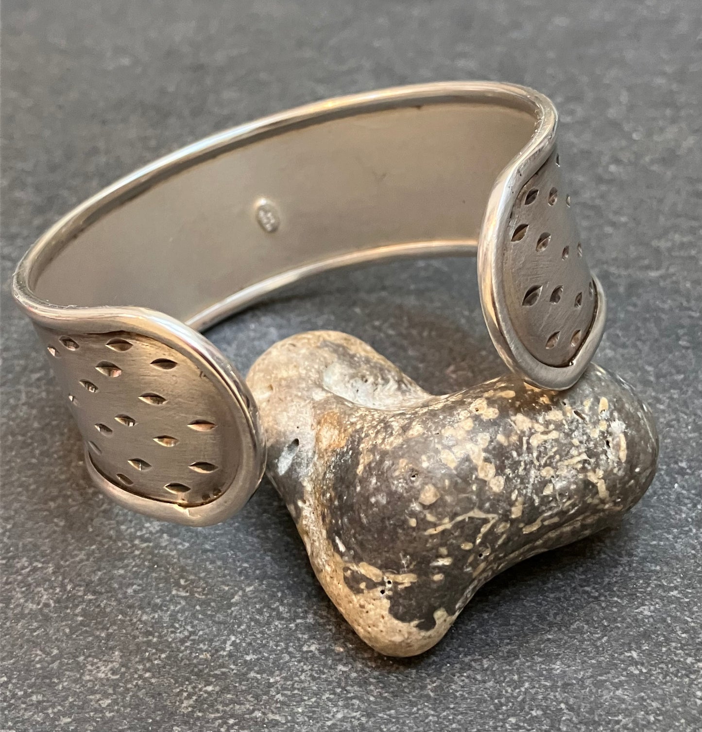 Vintage Sterling silver bangle with sparkle!
