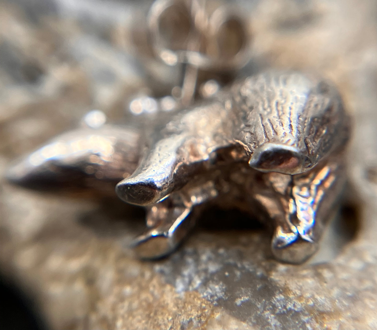 Totally adorable vintage sterling silver 3D badger earrings.