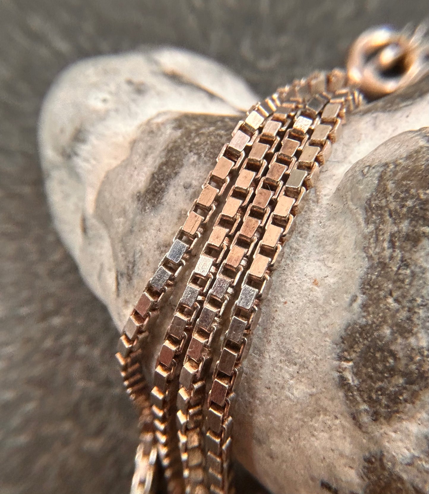 Beautiful vintage sterling silver box link chain 15.5 inches