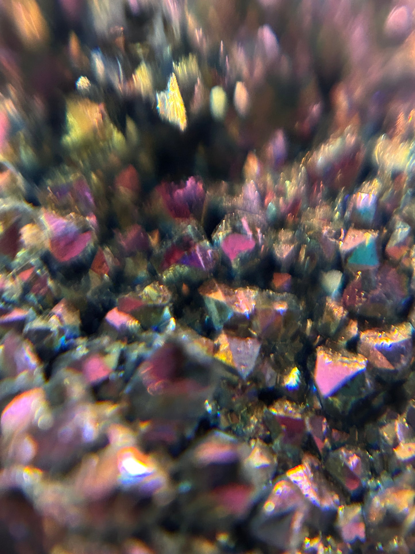 Vintage Sterling silver ring features a mesmerising Aurora Quartz.