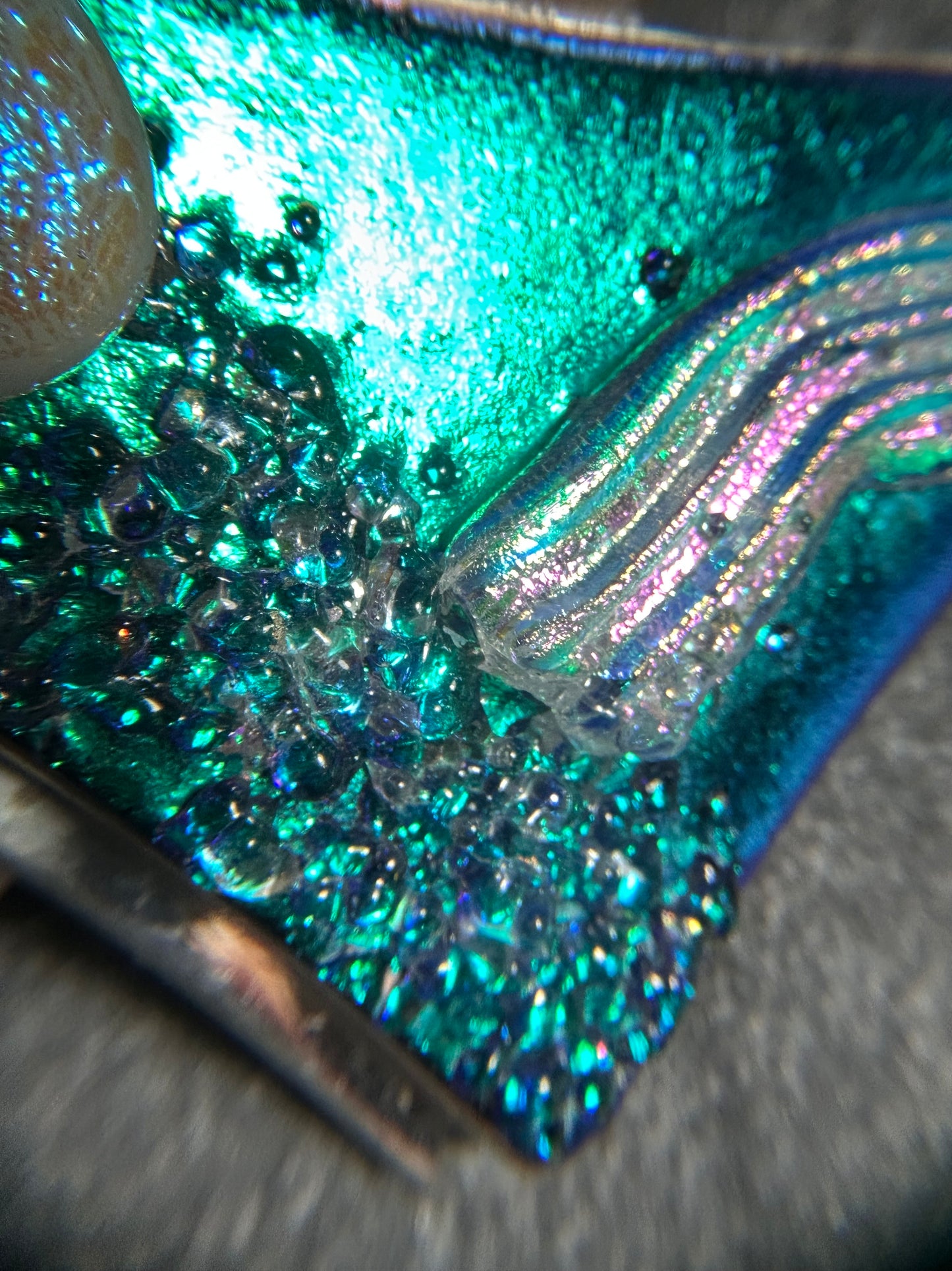 Luminous dichroic glass pendant