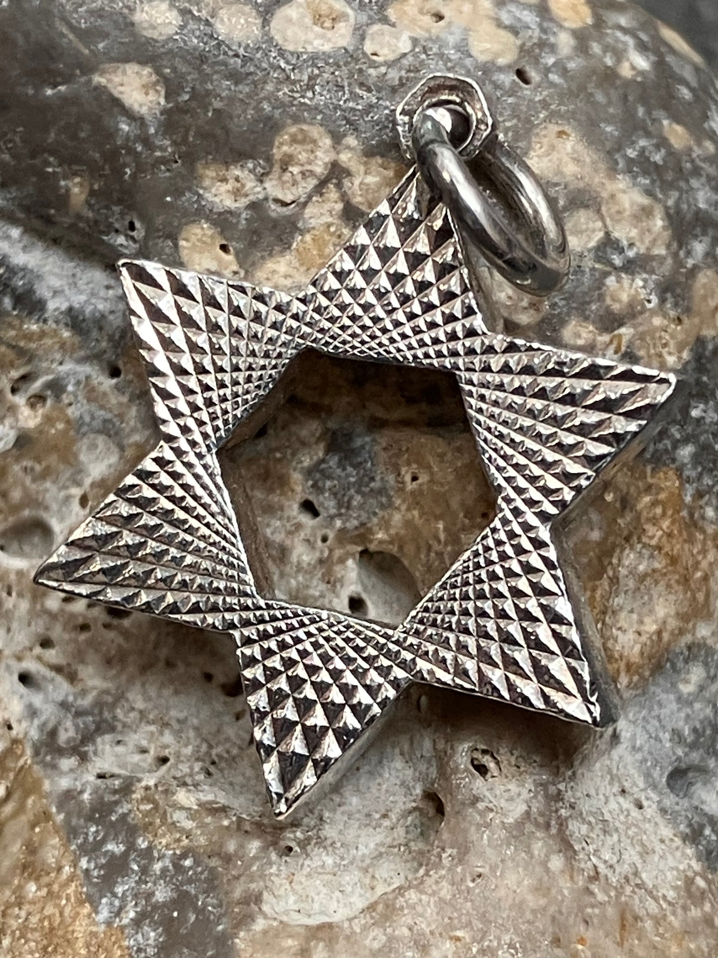 Vintage sterling silver Star of St David pendant. 1973