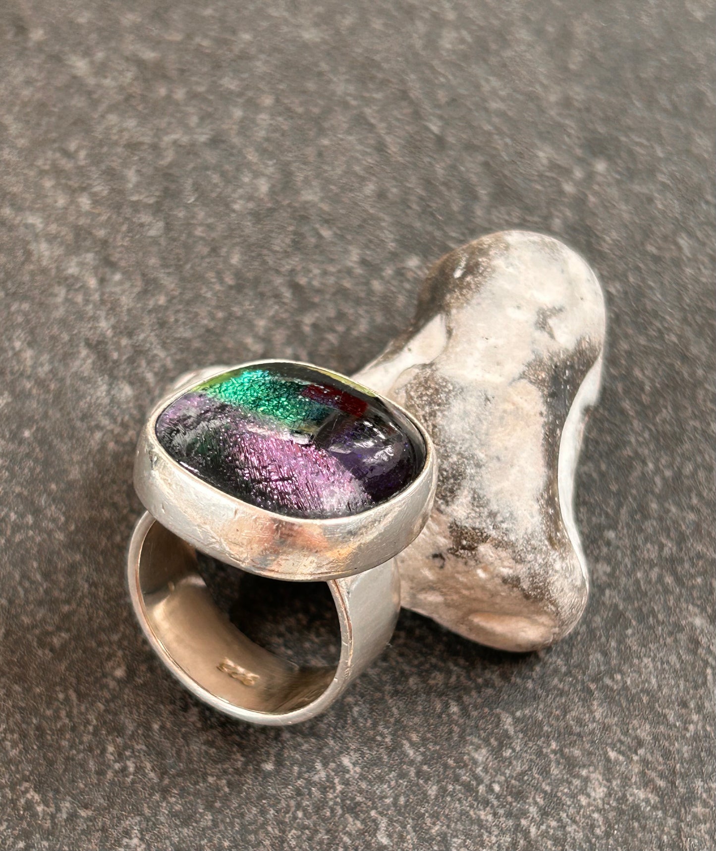 Vintage Sterling Silver Chunky Dichroic Glass Ring – Size S