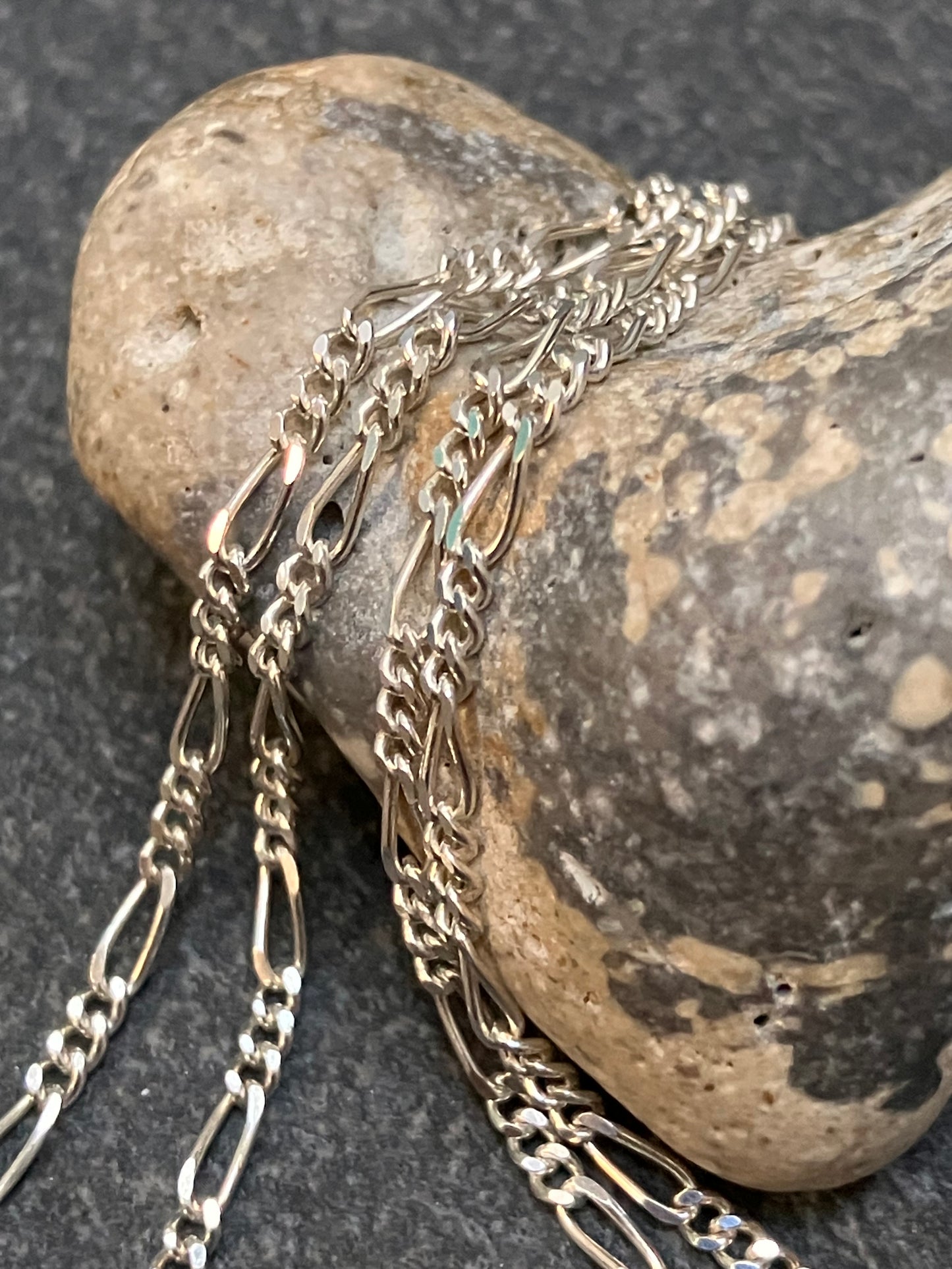 Vintage sterling silver chain: 20 inches