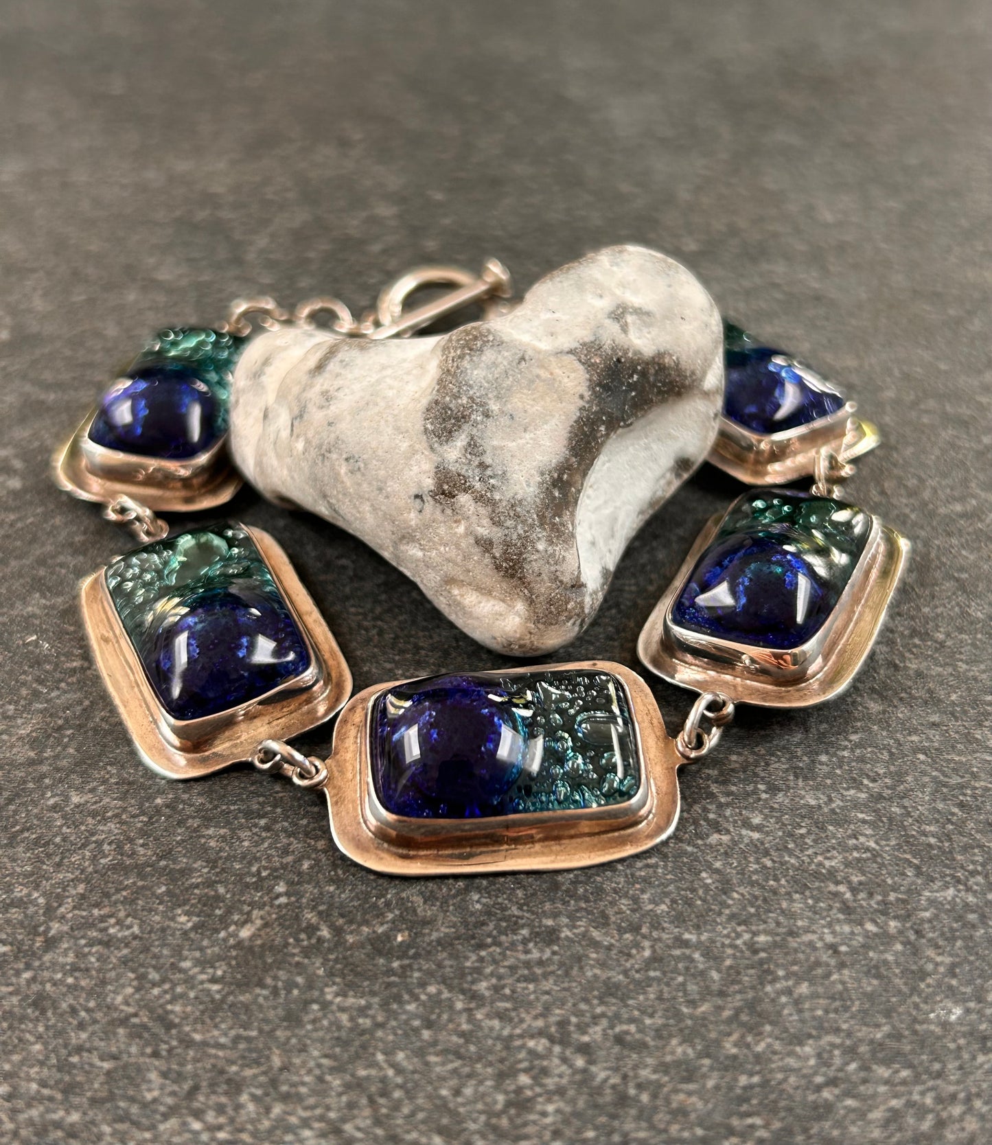 An absolutely fabulous vintage artisan glass bracelet.