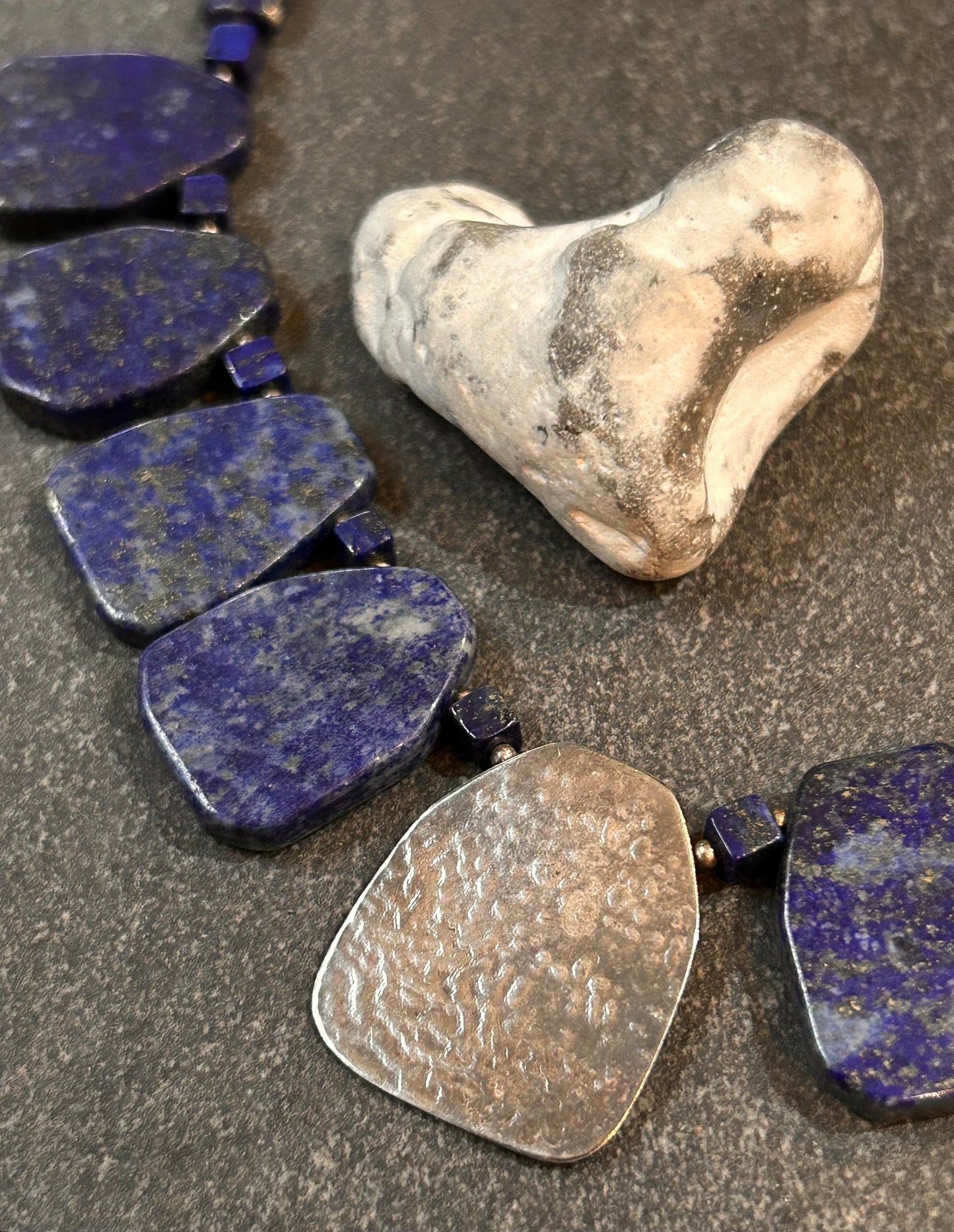 Absolutely beautiful vintage lapis lazuli necklace