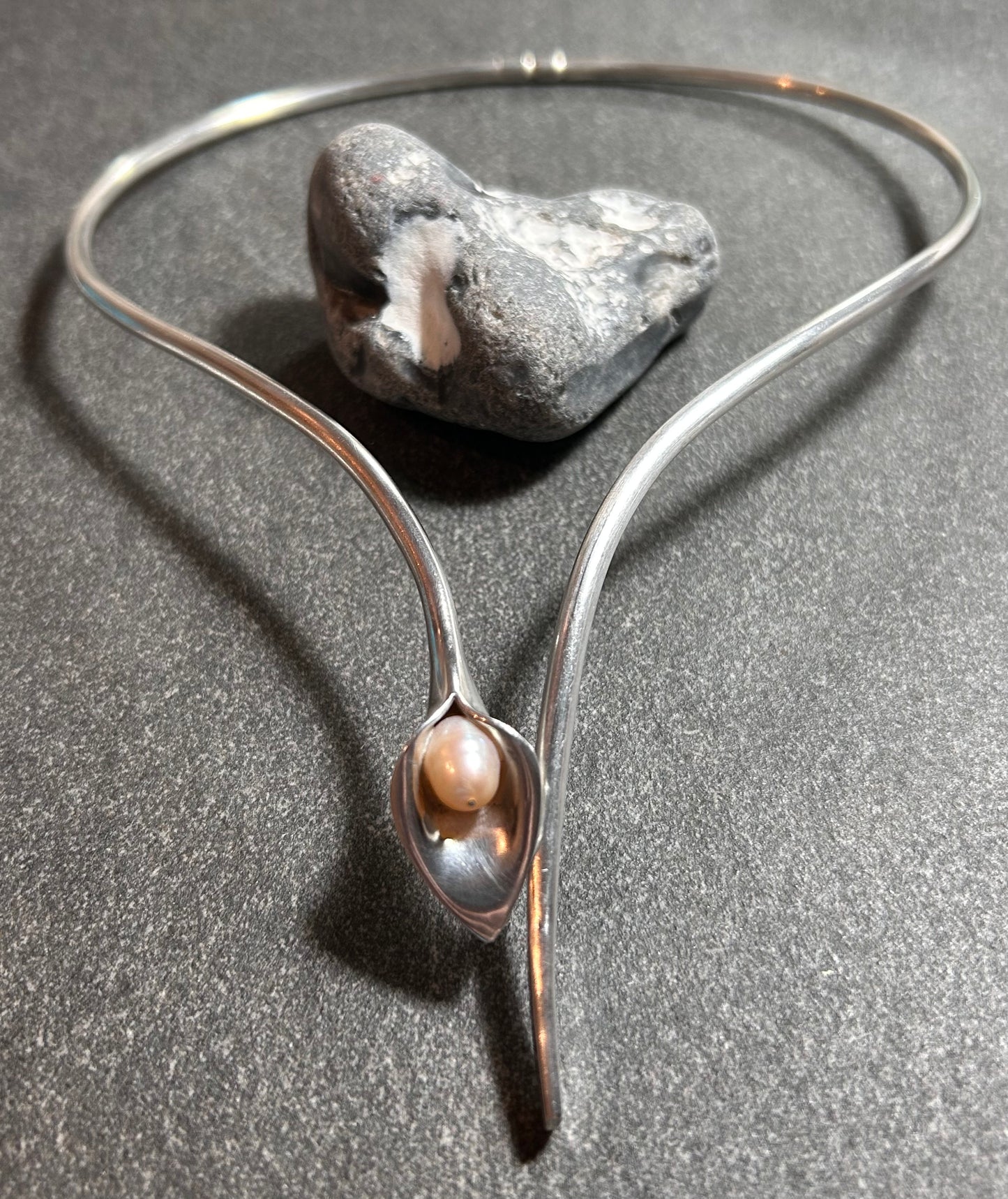 Carla Lily’ Torque Necklace by Amanda Cox, hallmarked 2003