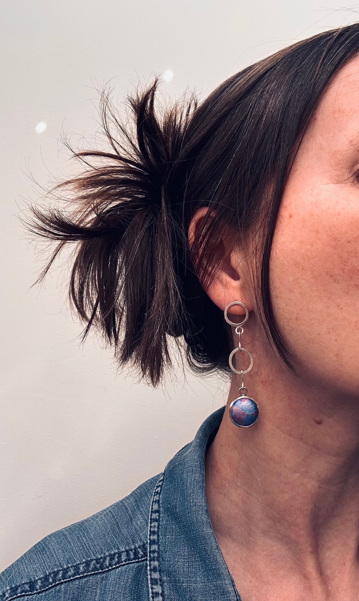 Vintage sterling silver statement drop earrings featuring striking marbled aluminium discs