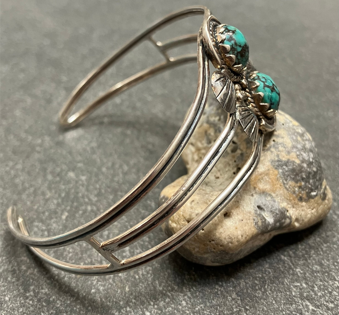 Vintage Native American sterling silver and turquoise bangle