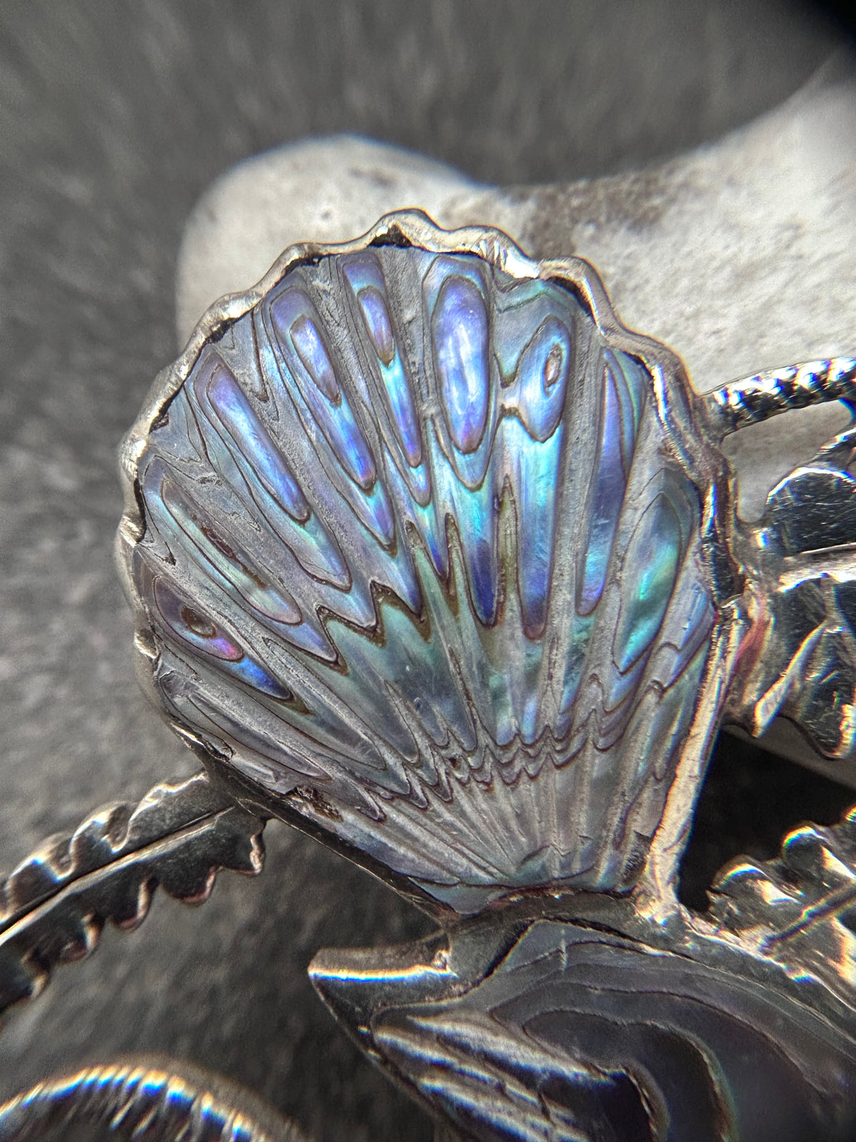 Beautiful Artisan Silver & Abalone Bird Brooch