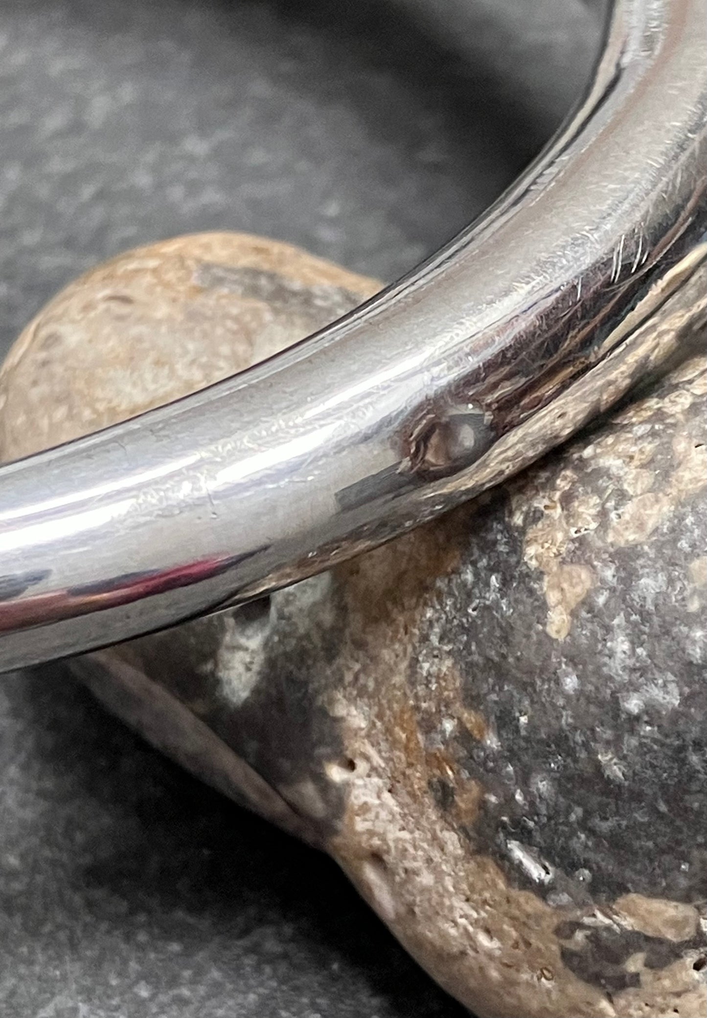 Absolutely beautifully elegant vintage tapered sterling silver bangle.