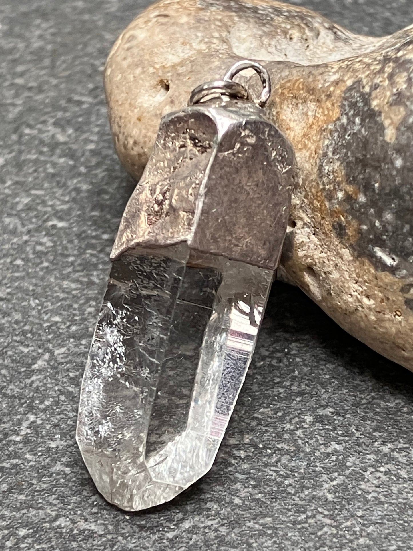 Vintage sterling silver natural raw rock cut crystal pendant.