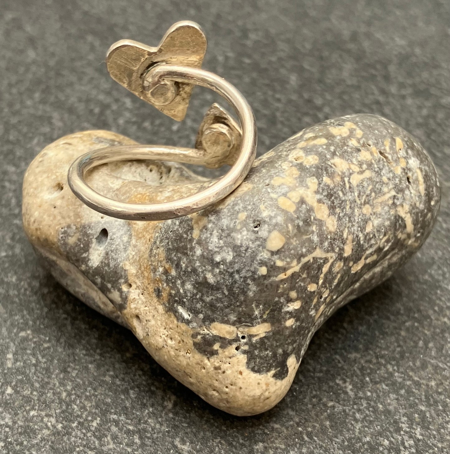 Vintage artisan two heart ring