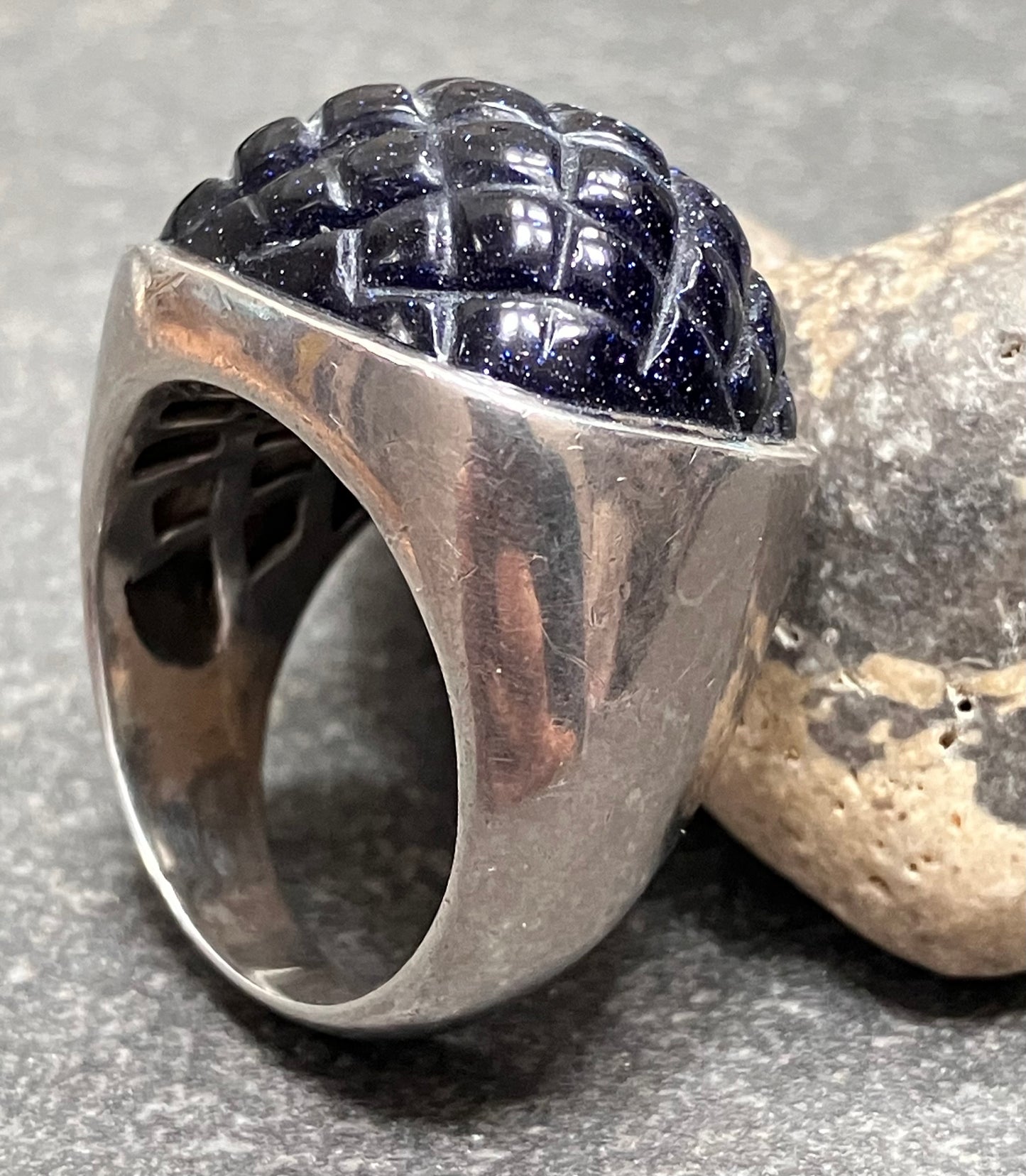 Vintage sterling silver Blue goldstone ring.