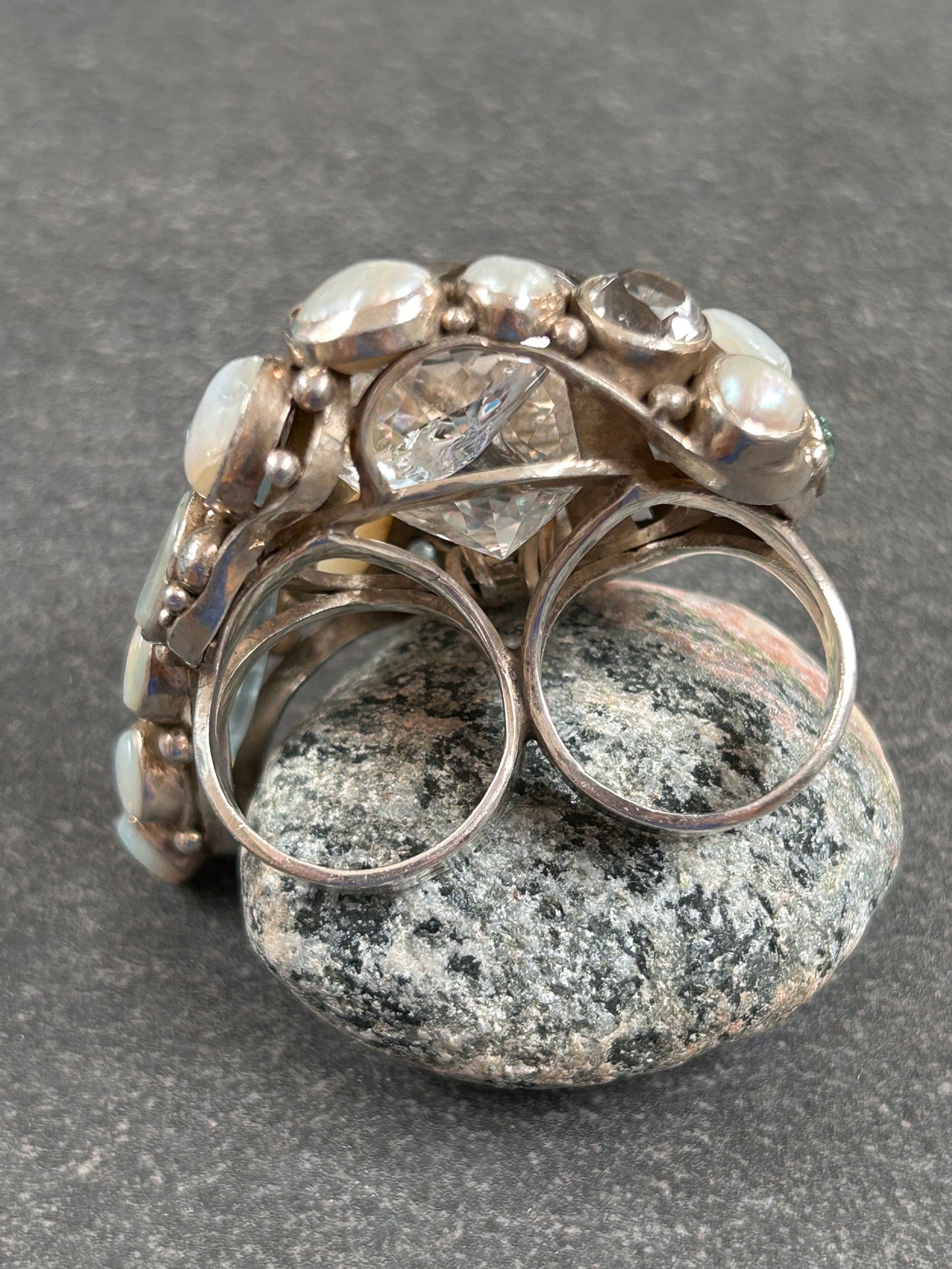 Spectacular Polish Artisan Double-Finger Ring.
Sterling Silver, Rock Crystal, Topaz, Opals, Aquamarine & Pearls.