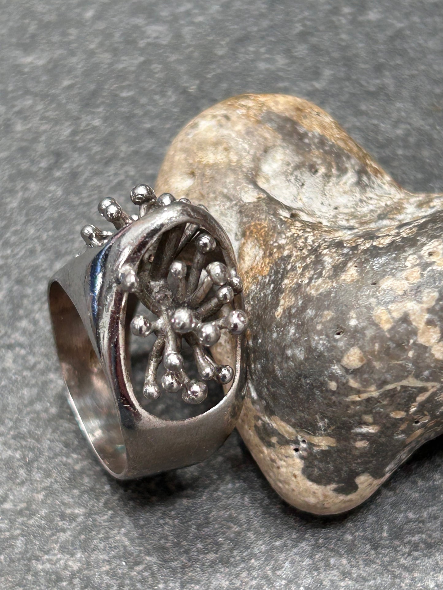 Quirky vintage sterling silver ring