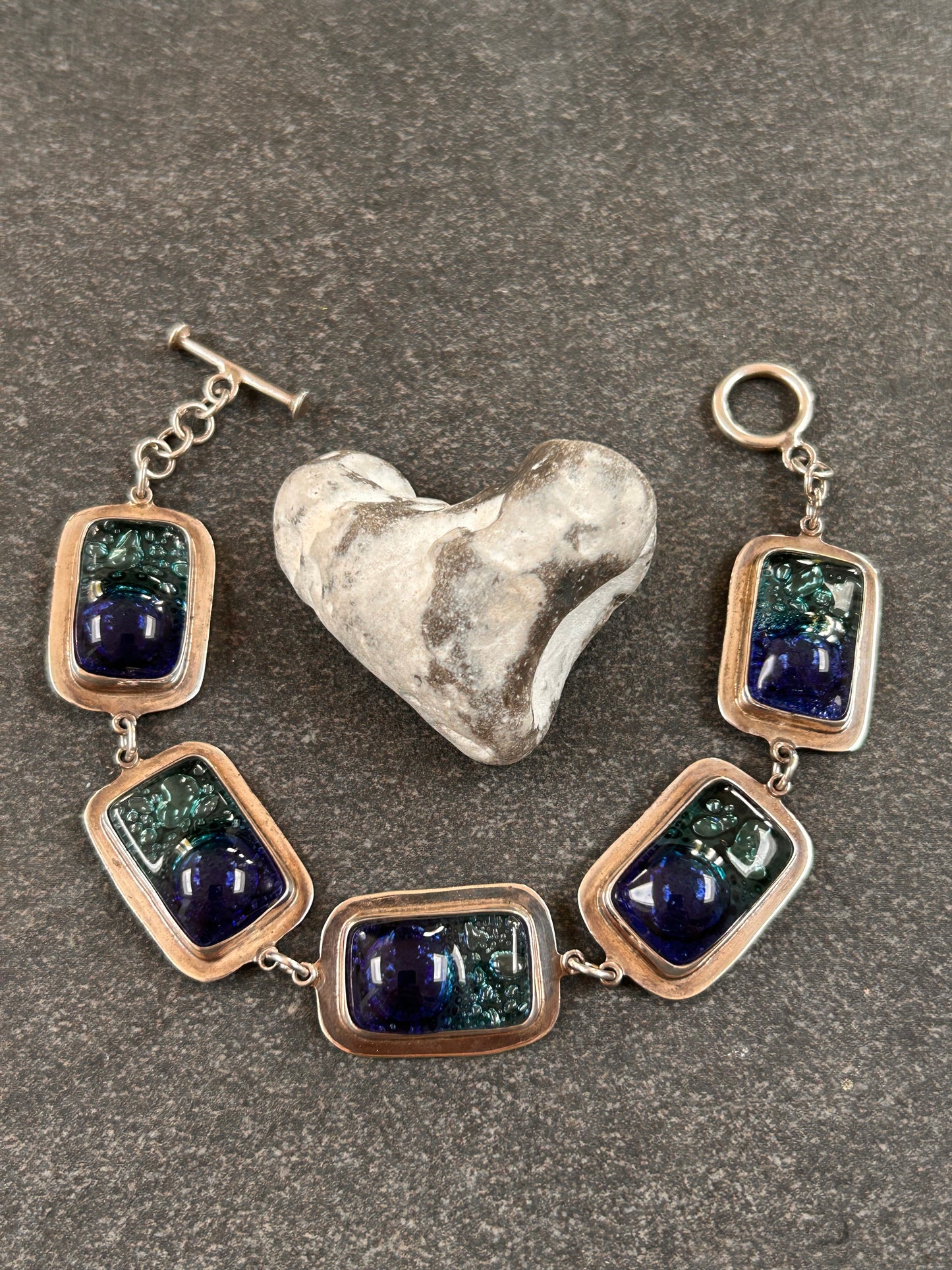 An absolutely fabulous vintage artisan glass bracelet.