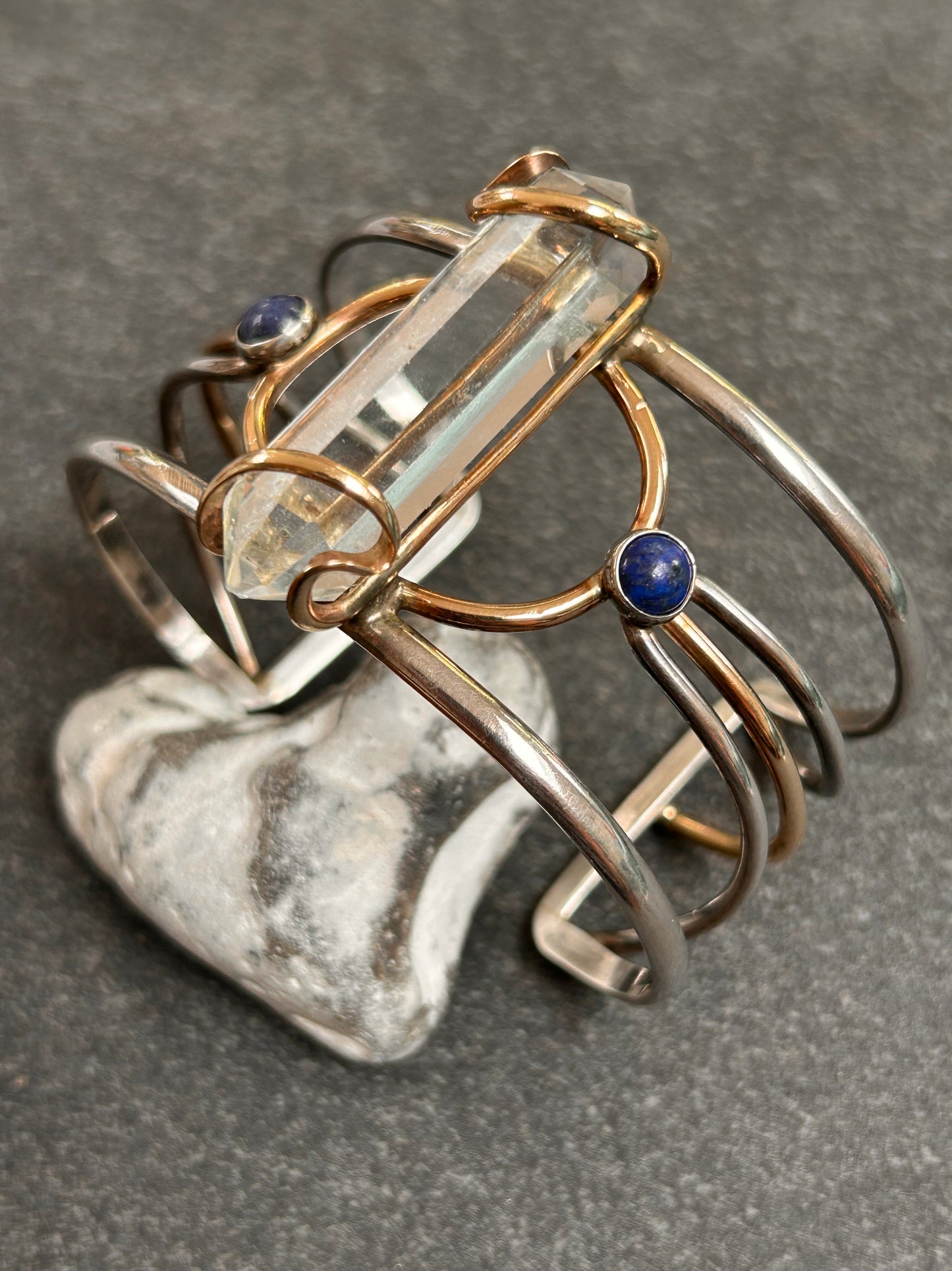 Exceptional Vintage Uma Silbey Sterling Silver, Copper, Quartz and Lapis Lazuli Bangle – Collector's Piece