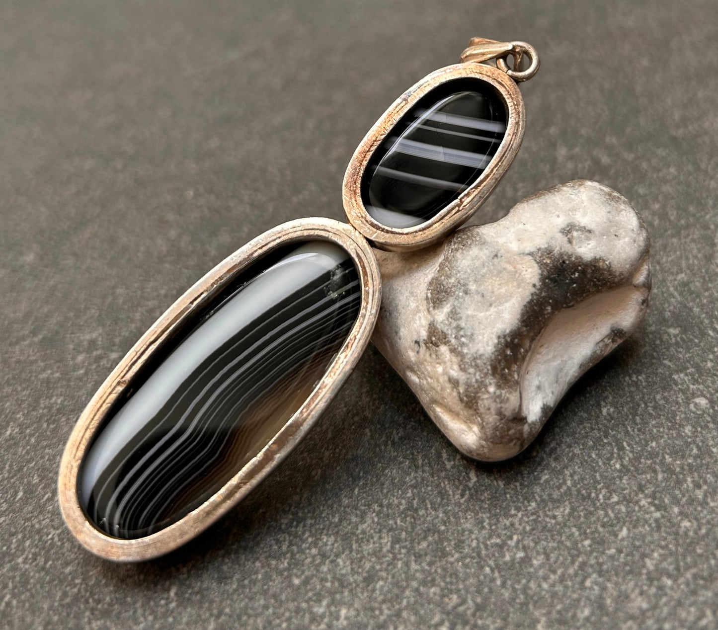 Vintage Sterling Silver Black Banded Agate Statement Pendant.